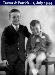 Brothers Trevor and Patrick Stewart pictured on July 1, 1944. Five years older than Patrick, Trevor would later try to protect their mother, Gladys, from their father's violent outbursts, while his younger brother begged him to stop. | Source: CelebStory