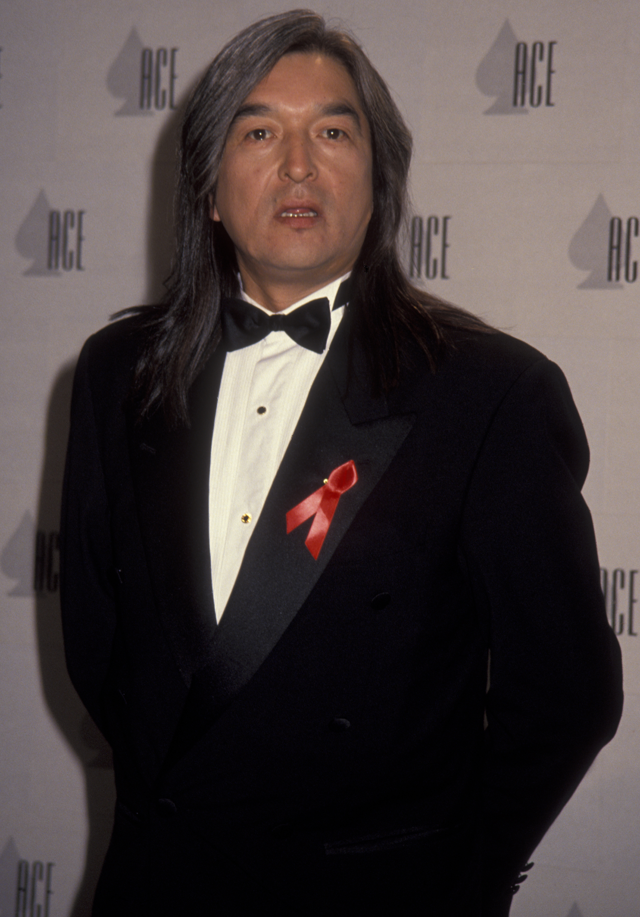 Graham Greene attends the 13th Annual ACE Awards on January 12, 1992, at the Pantages Theater in Hollywood, California | Source: Getty Images