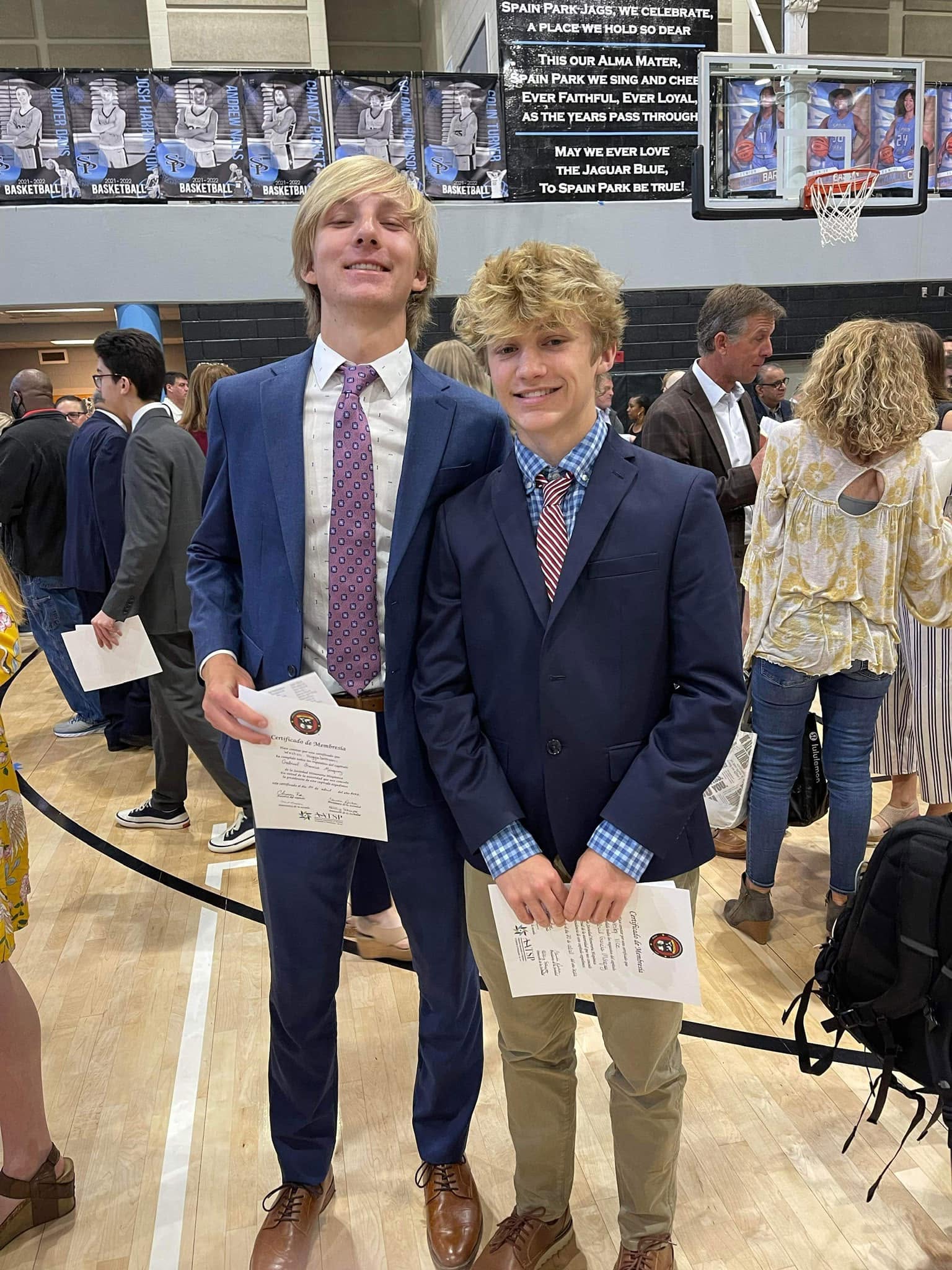 Weston and his peers reached milestones that pointed toward adulthood, college, and everything still ahead. For Weston, Auburn was already part of the plan. | Source: Facebook/Nancy Higginbotham