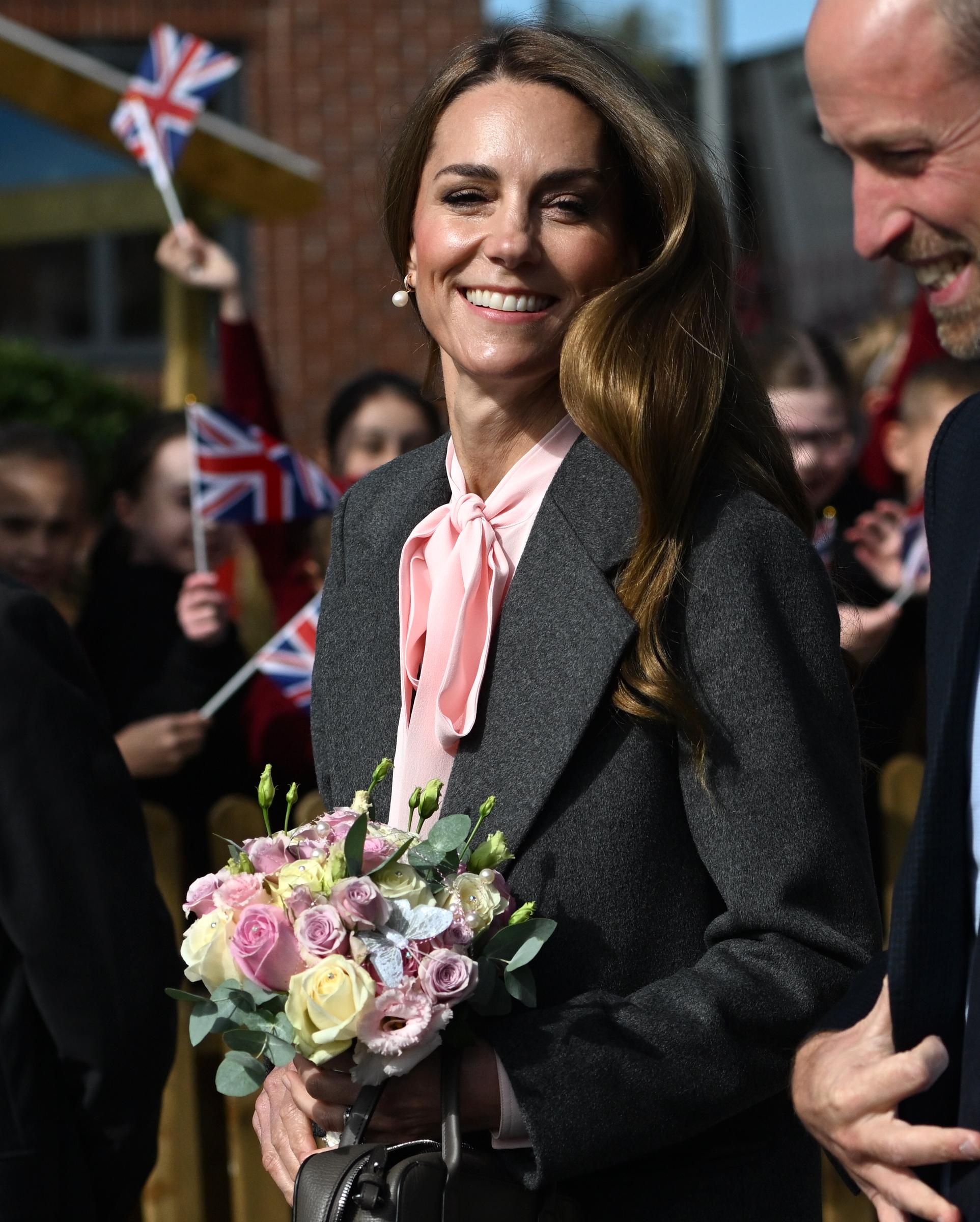 Catherine, Princess of Wales, visits Farnborough Road Infant and Junior School on September 23, 2025, in England | Source: Getty Images