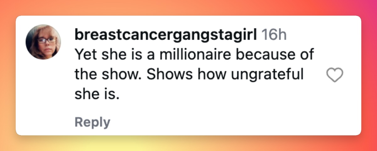 A viewer comments on Kelly Clarkson's remarks about her time on "American Idol" | Source: Instagram/pagesix