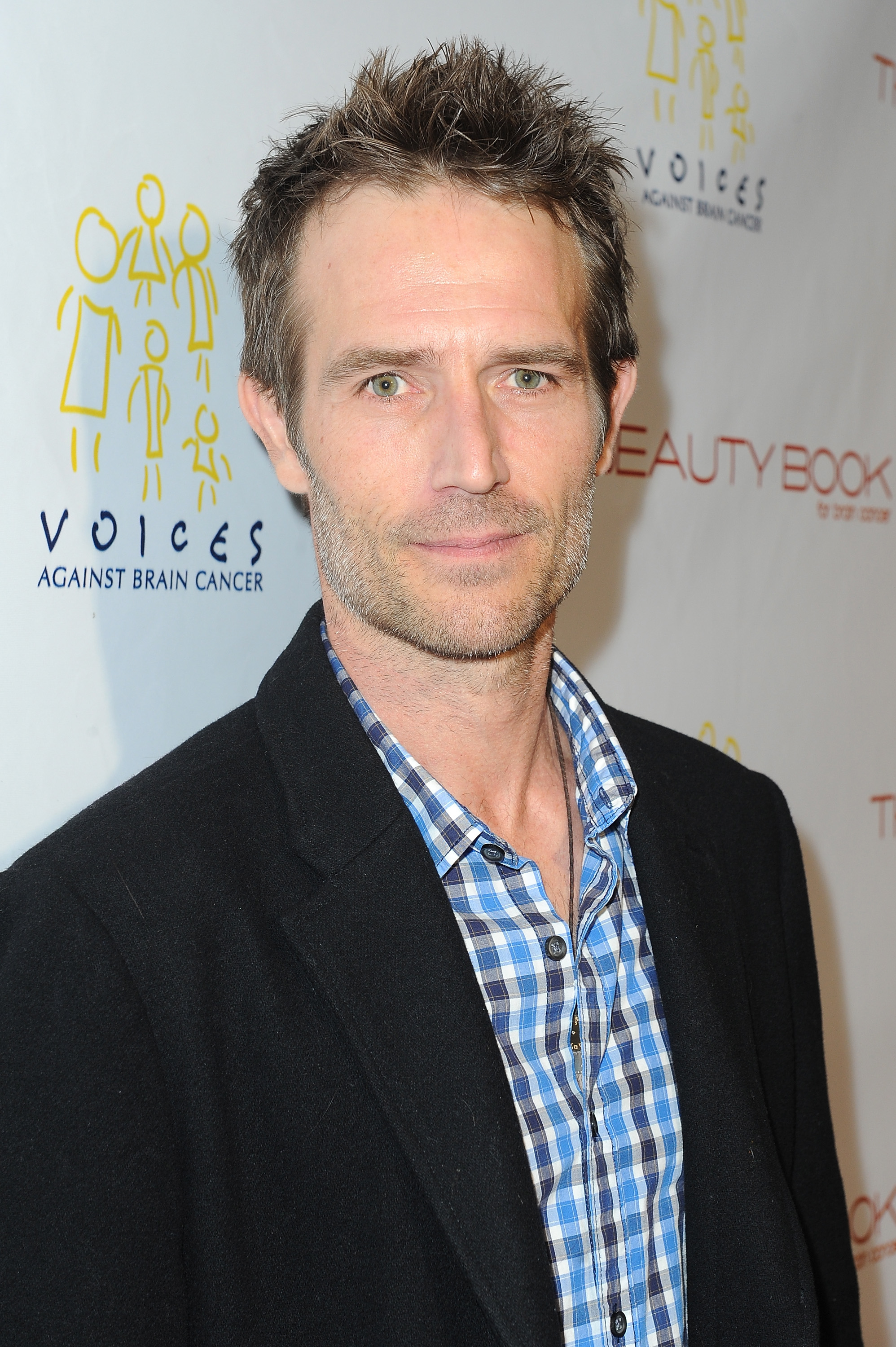 Michael Vartan attends a brain cancer awareness fundraiser in Los Angeles. With a soft plaid shirt under a blazer and a more weathered look, the former heartthrob shows his continued support for meaningful causes.