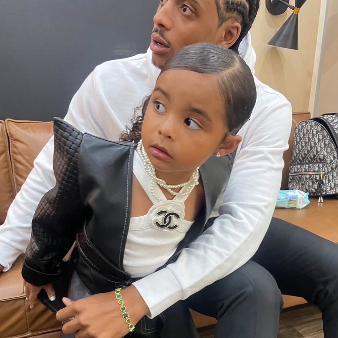 Cordoba Journey Broadus is photographed with her dad Cordell | Source: Instagram/cbroadus