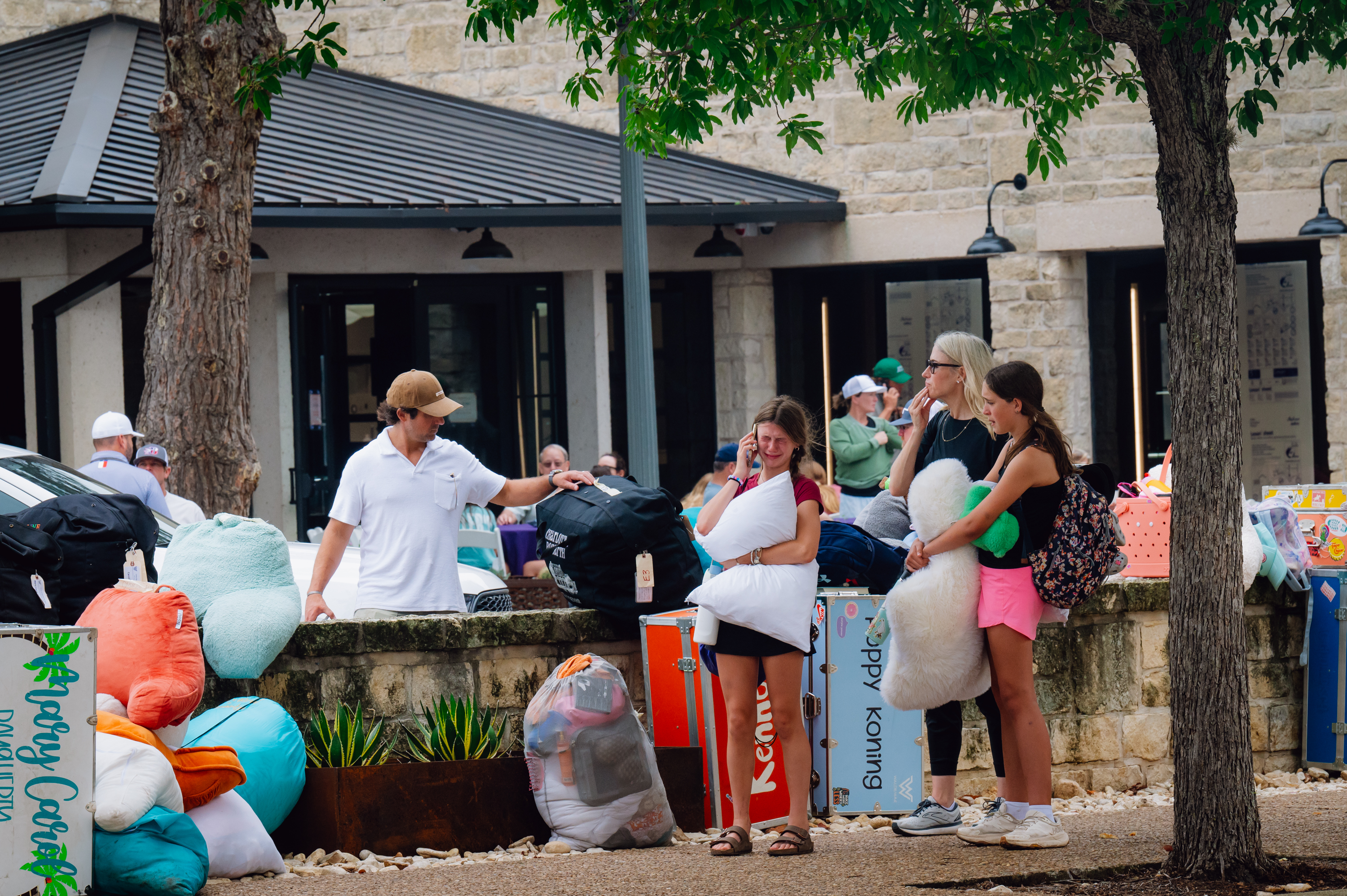 Displaced residents and volunteers at a gathering point in Kerr County, Texas on July 5, 2025. | Source: Getty Images