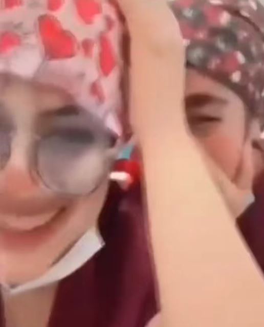 The two doctors laughing | Source: Instagram/postaedomex