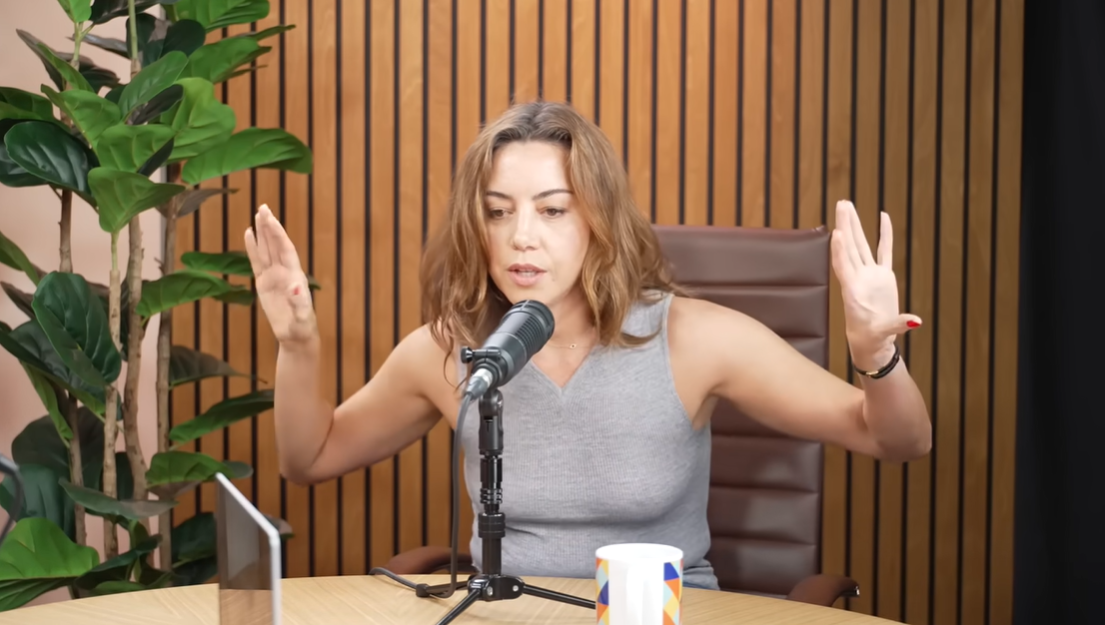 Aubrey Plaza gestures expressively while describing the emotional weight of grief, as posted on August 19, 2025 | Source: YouTube/Good-Hang-with-Amy-Poehler