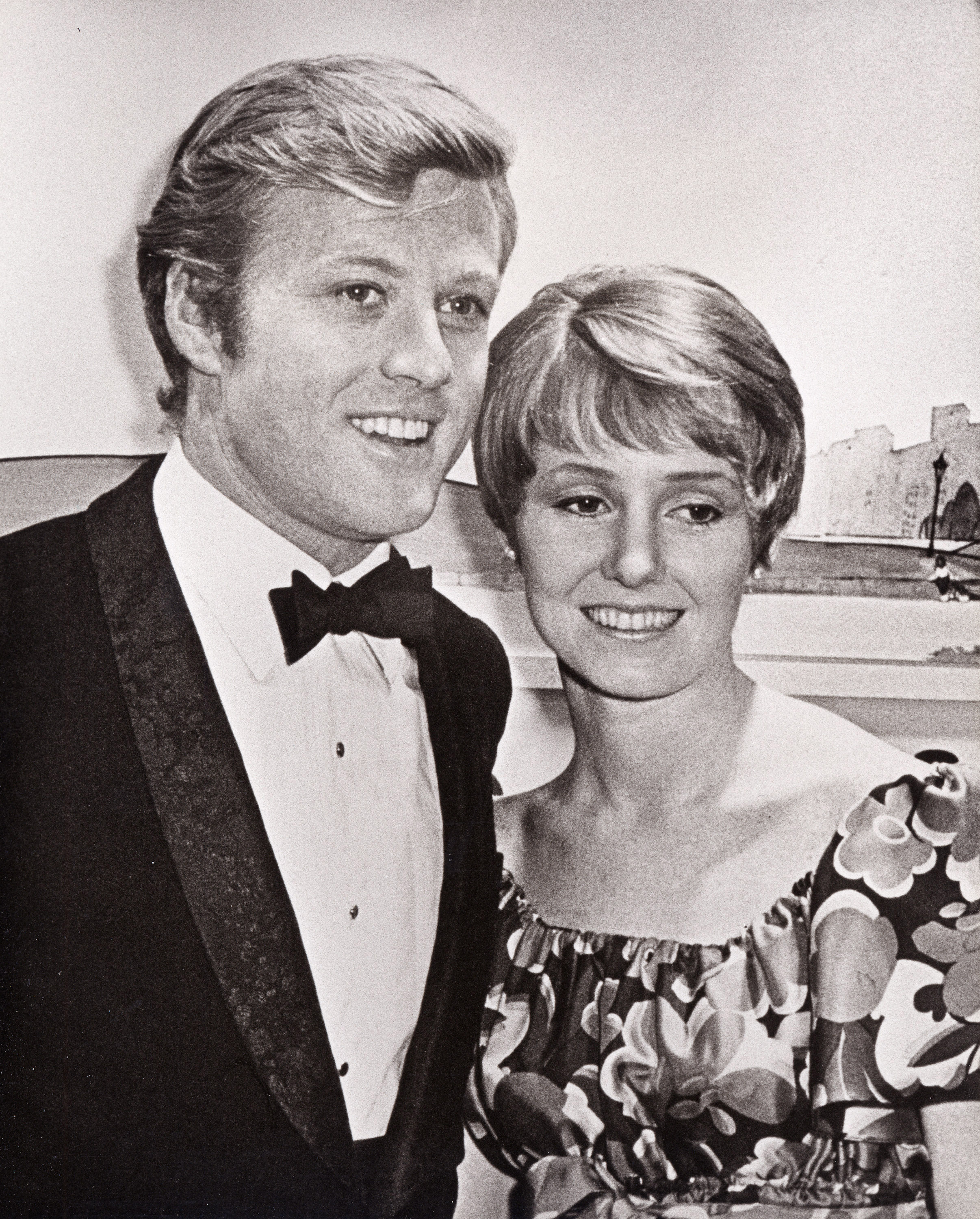 Robert Redford and Lola Van Wagenen at the "Barefoot in the Park" premiere on May 24, 1967, in New York. | Source: Getty Images