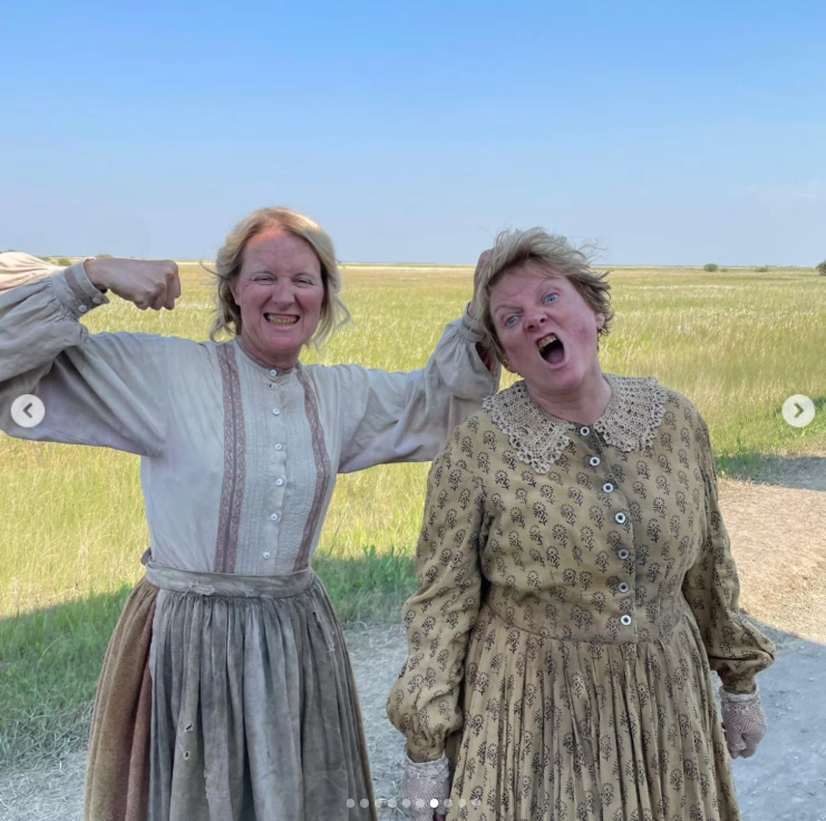 Between takes, the cast shared lighter moments that contrasted with the darker tone of their scenes. The playful photo offered fans a glimpse behind the camera during filming. | Source: Instagram/alisonarngrim
