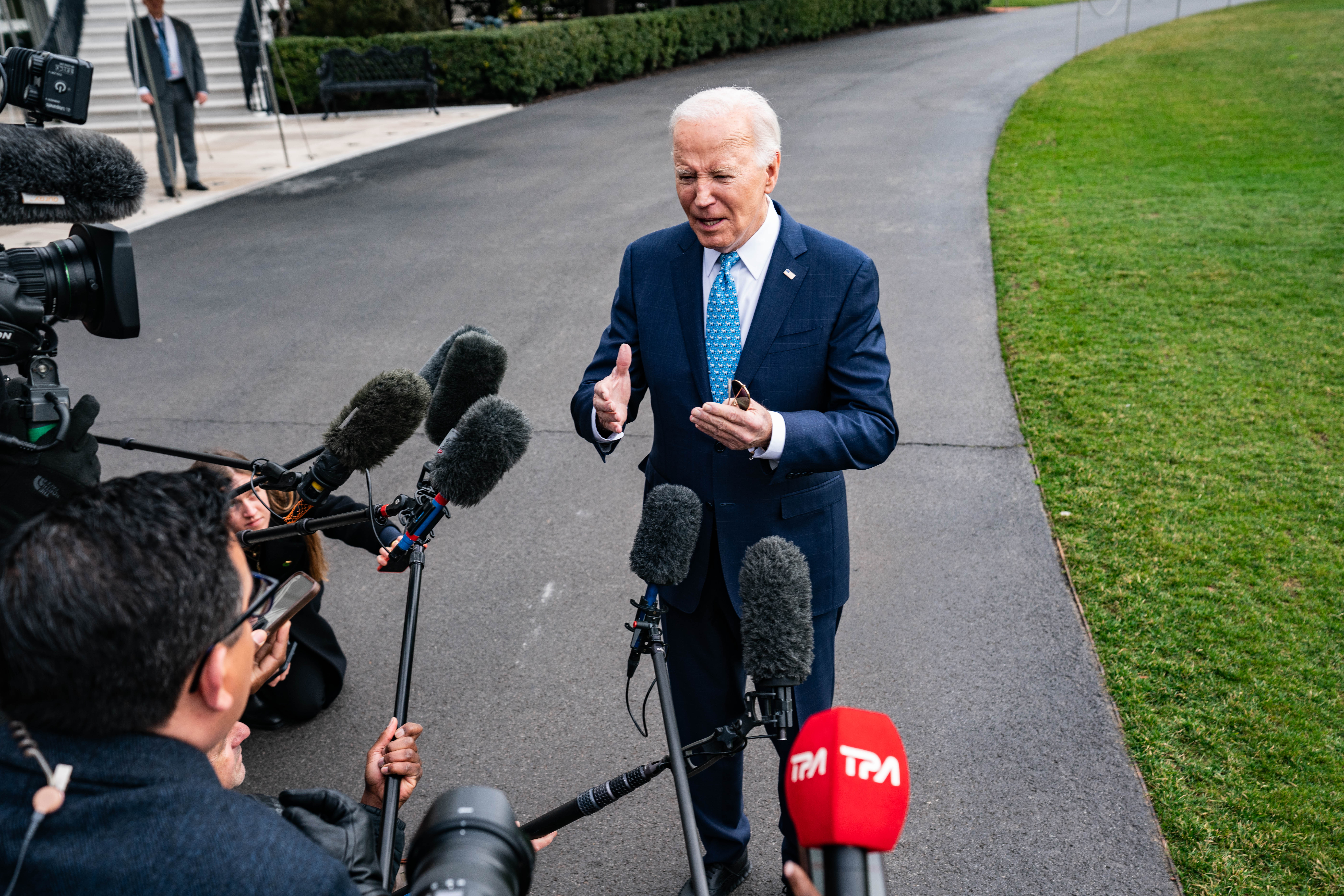 Joe Biden is departing the White House and stopping to talk to the press on his way to an event in Miami, Florida, on January 30, 2024 | Source: Getty Images