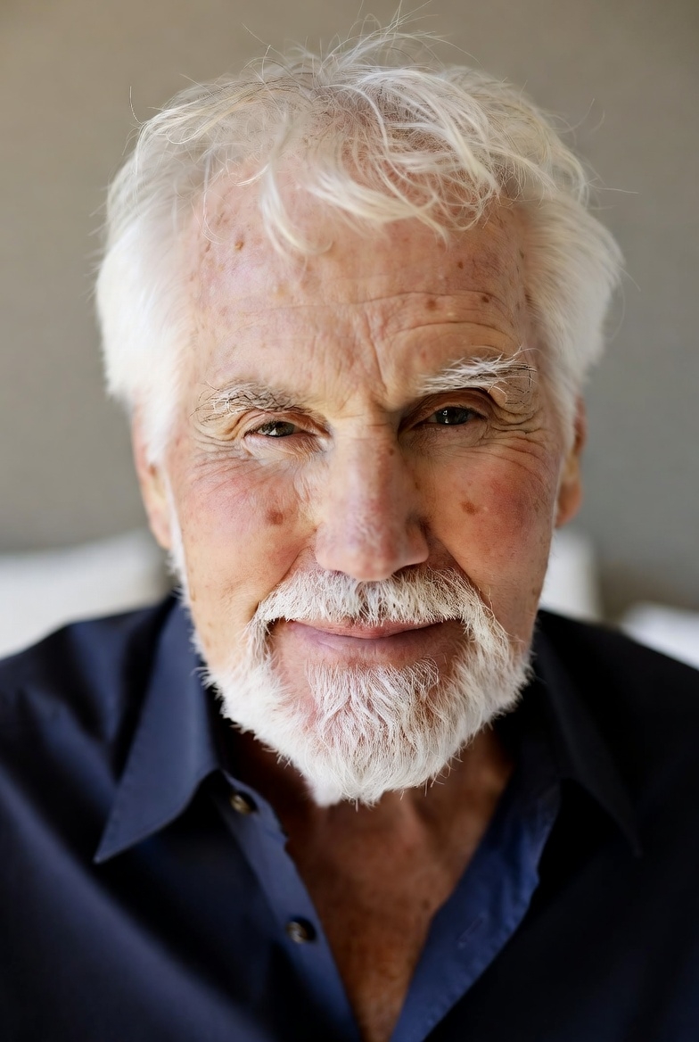 What Kenny Rogers could have looked like in his final years had he not had plastic surgery according to AI. | Source: Grok