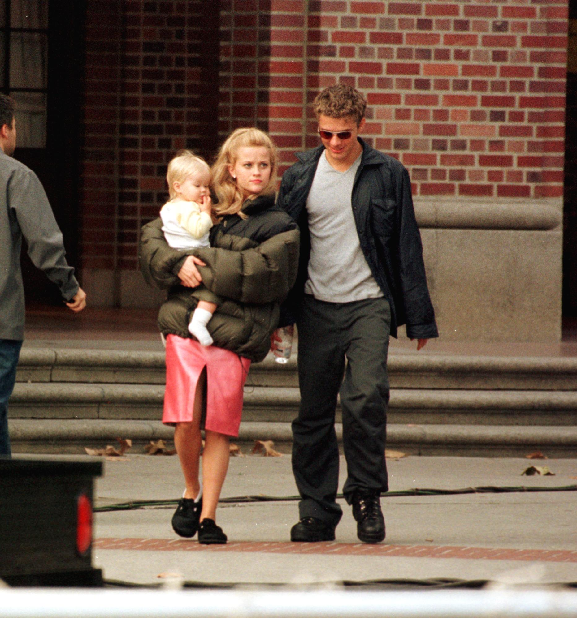 Reese Witherspoon and Ryan Phillippe welcomed their daughter Ava in September 1999, just three months after their wedding. The young couple were adjusting to parenthood while both building their Hollywood careers. | Source: Getty Images