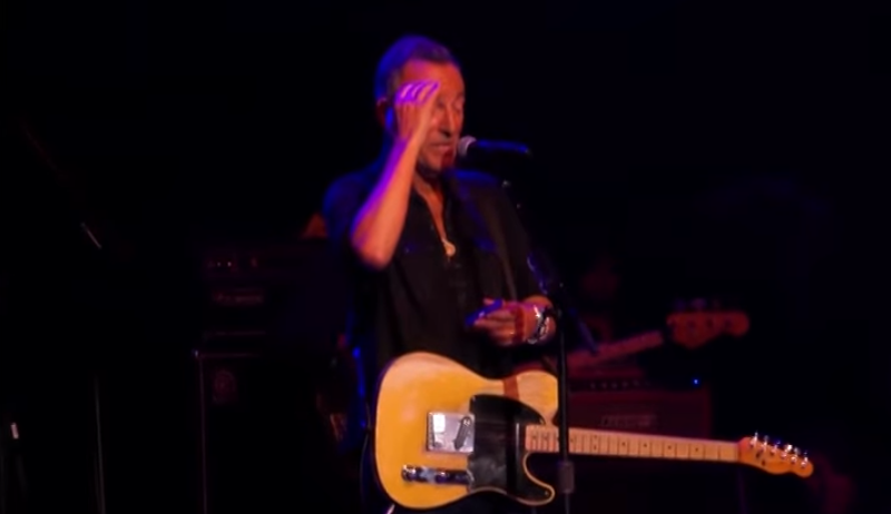 Bruce Springsteen on stage in New Jersey, expressing his political views in a video dated January 19, 2026 | Source: YouTube/WAAY 31 News