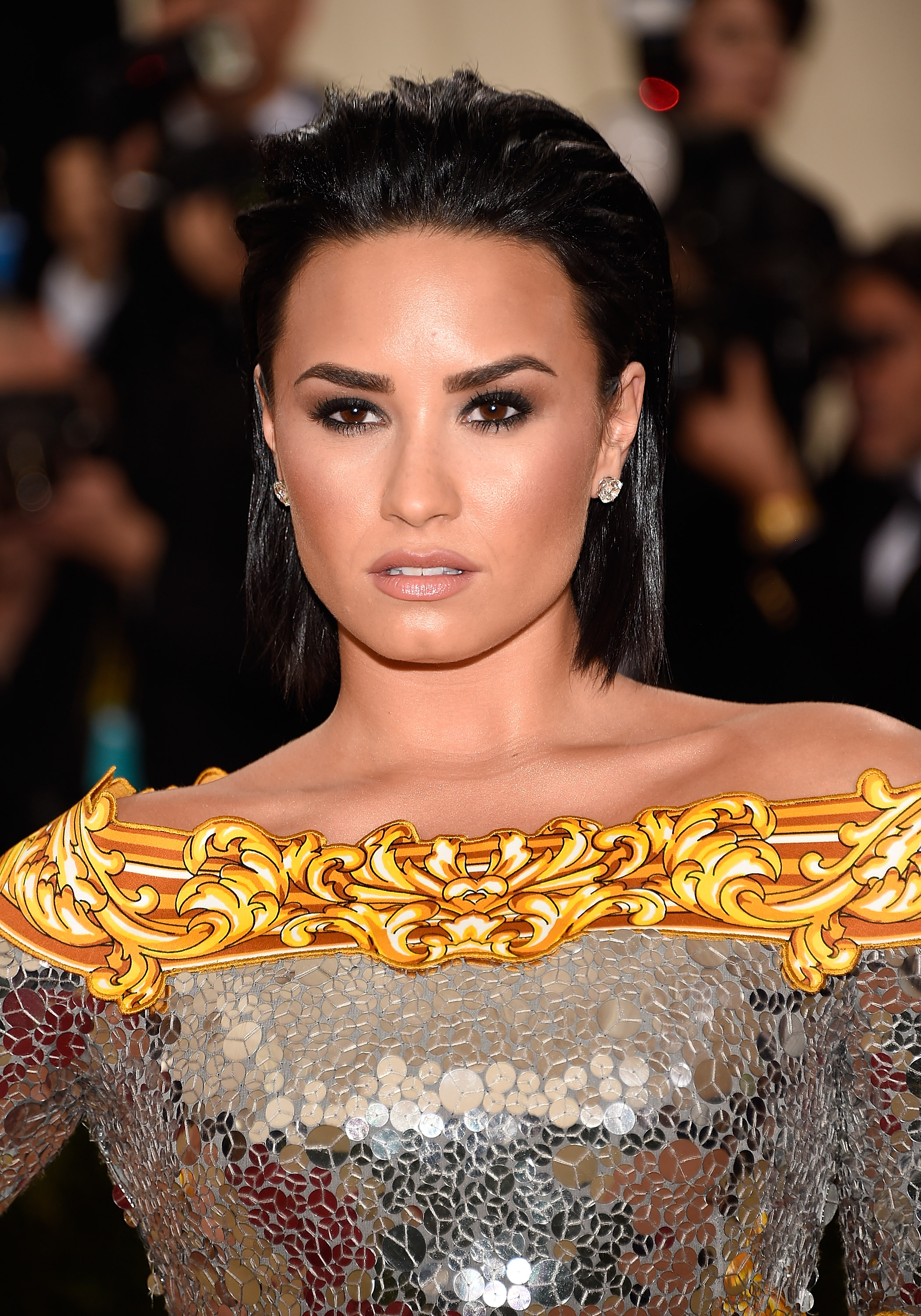 Demi Lovato attends the Met Gala Celebrating "Manus x Machina: Fashion In An Age Of Technology" on May 2, 2016 | Source: Getty Images
