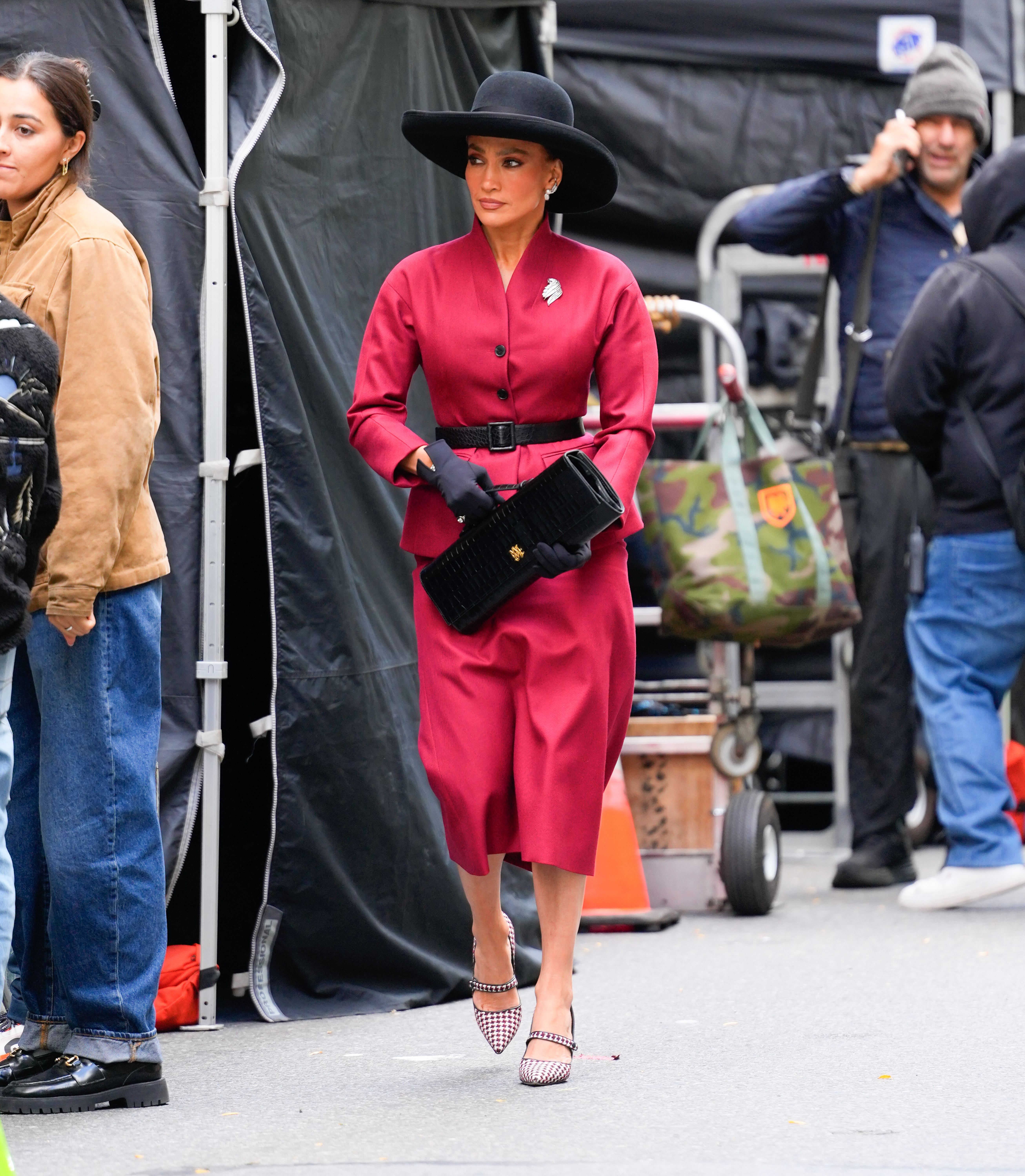 Jennifer Lopez is seen filming "The Last Mrs. Parrish" in Midtown on October 10, 2025, in New York City. | Source: Getty Images