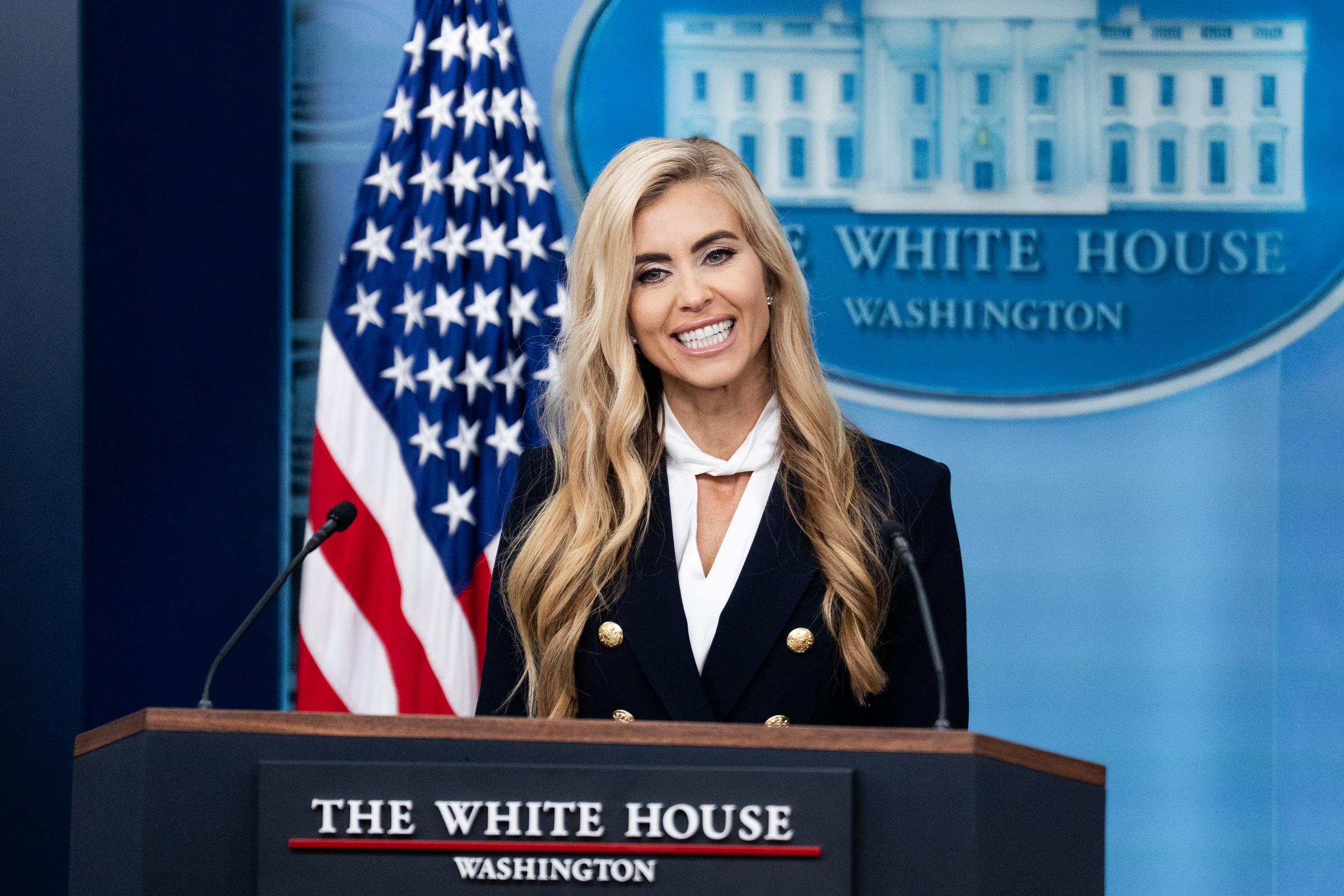 Despite the anticipation surrounding her debut, Zacharia's first briefing lasted less than 15 minutes. Reuters Reporter Jacob Bogage noted that she took only three questions and provided few direct answers. | Source: Getty Images
