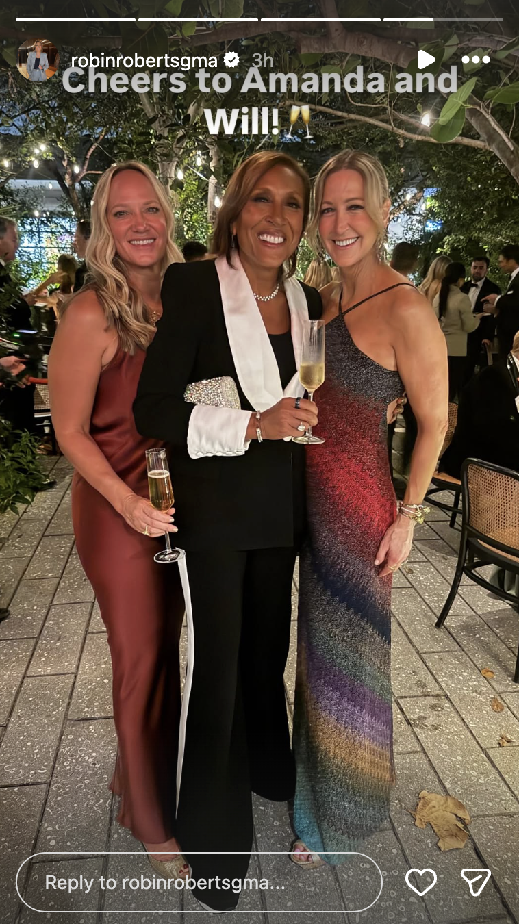 Robin Roberts celebrates the newlyweds with fellow guests at Will Reeve and Amanda Dubin's Miami wedding | Source: Instagram/robinrobertsgma