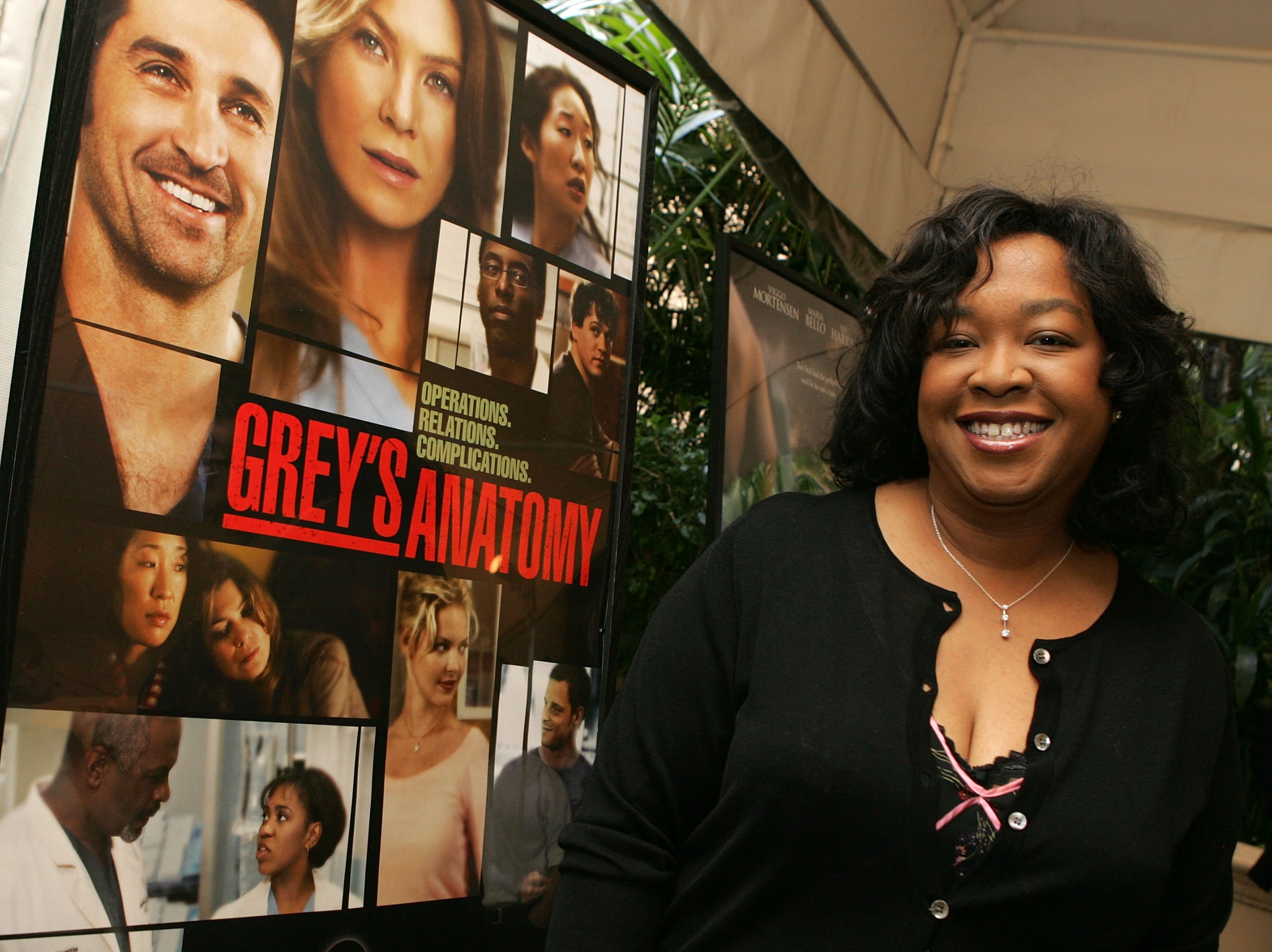 Shonda Rhimes arrives at the AFI Awards Luncheon held at the Four Seasons Hotel in Los Angeles, California  on January 13, 2006. | Source: Getty Images