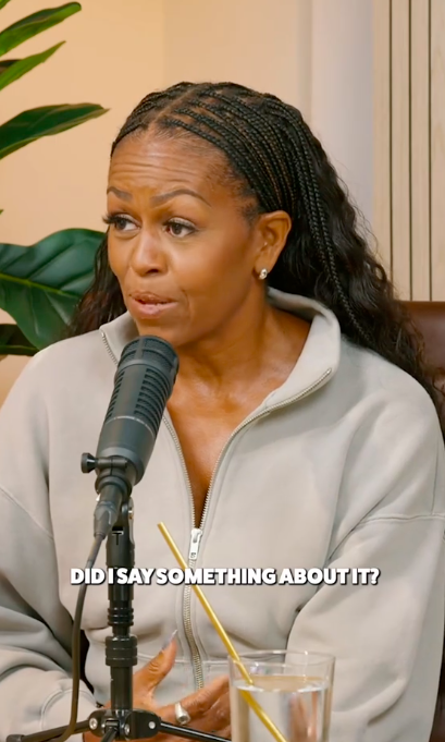 Michelle Obama asking about when Amy Poehler drooled on "Parks and Recreation." | Source: TikTok/@goodhangwithamy