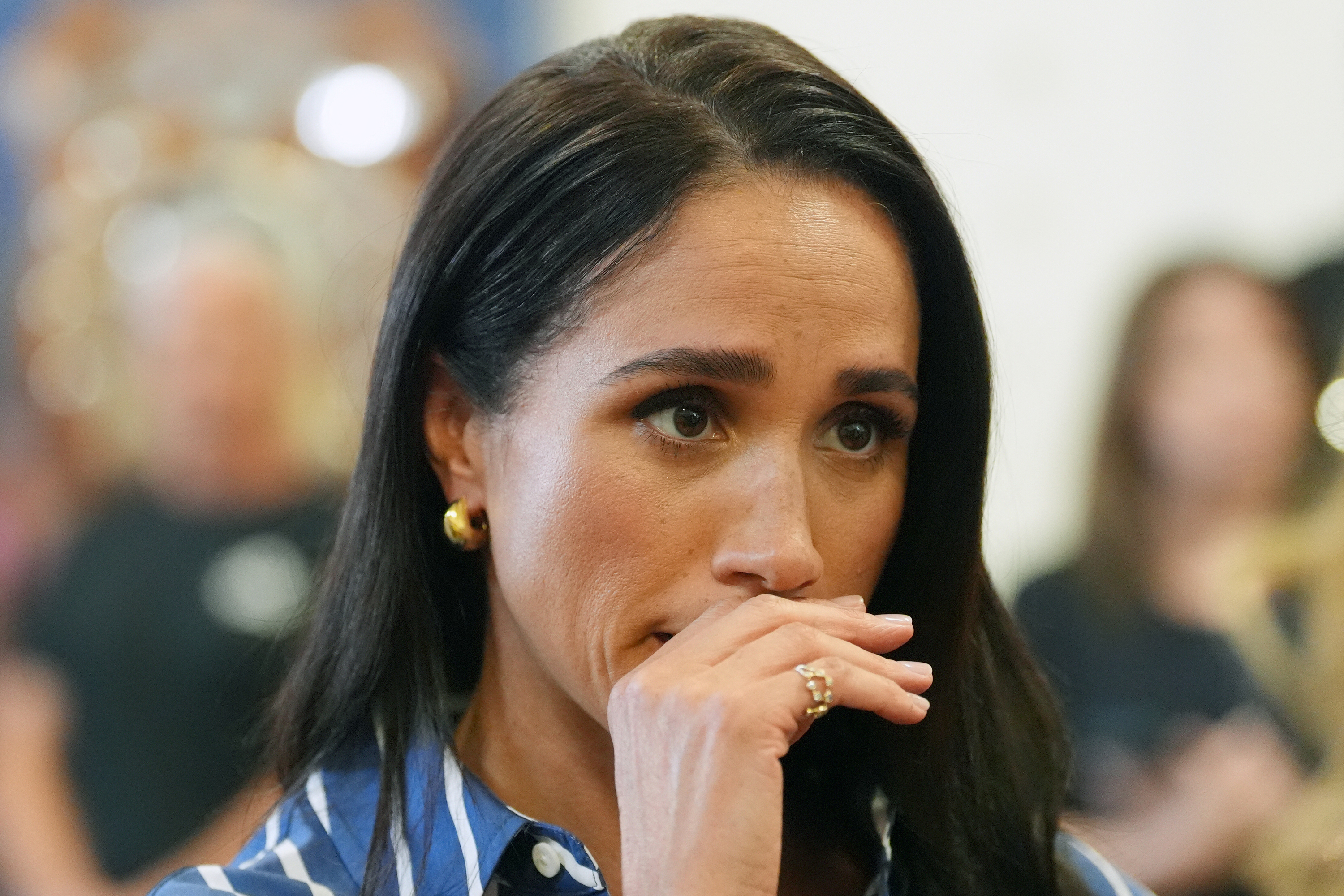 Years before their estrangement, Meghan recalled watching Jeopardy! with her father while eating dinner from TV trays. Those ordinary family evenings were once part of a father-daughter relationship that would later become the subject of worldwide headlines. | Source: Getty Images.
