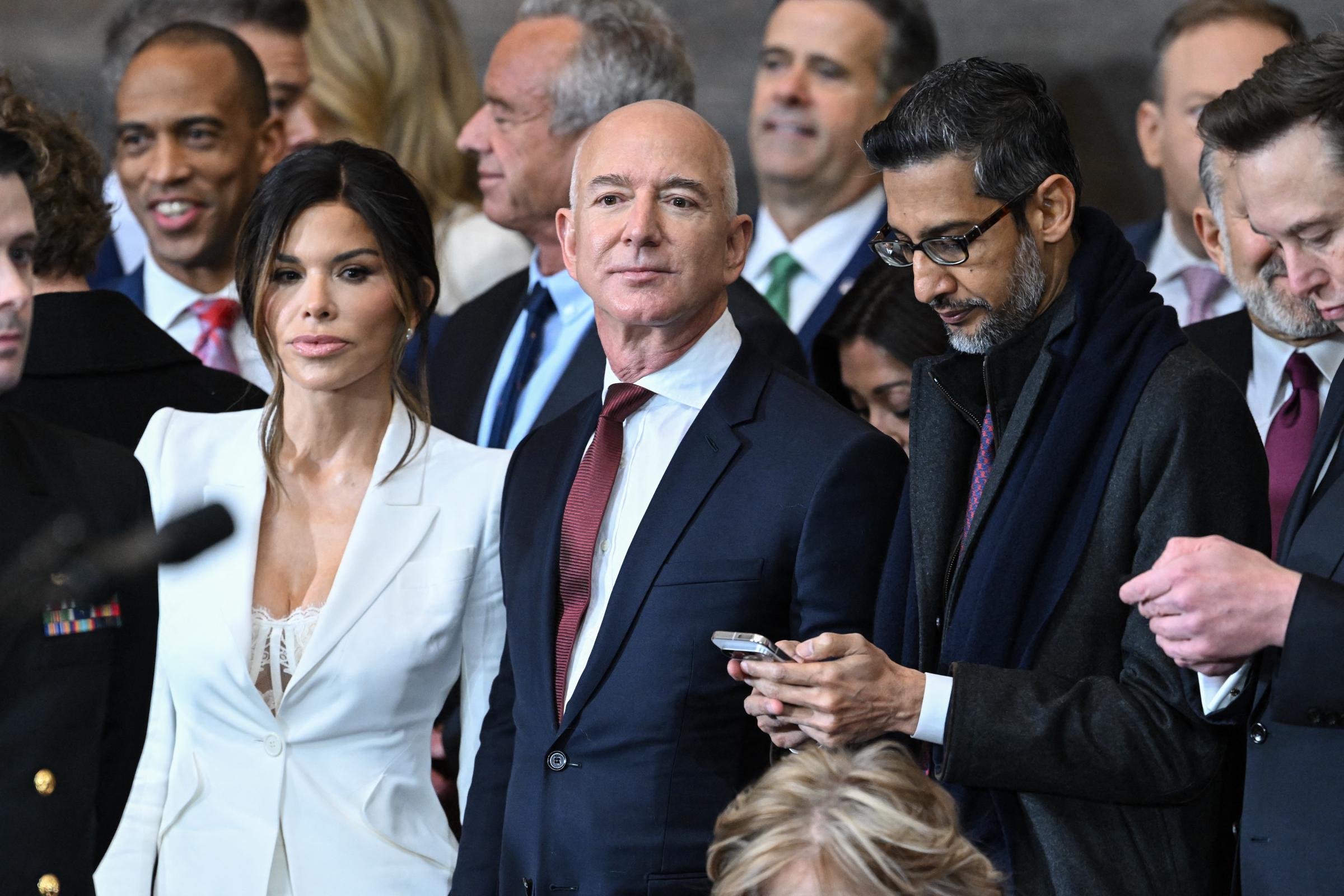 Lauren Sanchez, Jeff Bezos, Sundar Pichai, and Elon Musk at Donald Trump's inauguration. | Source: Getty Images