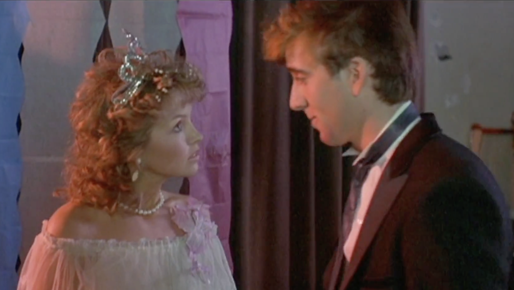 And the actress had a connection with this young Nicolas Cage that often made fans wonder if something happened, at least back then. | Source: YouTube/Movieclips