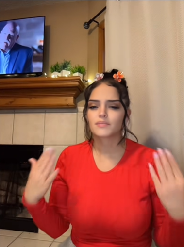 Ken Urker’s sister, Autumn, appears in a TikTok video shared on her personal account. | Source: TikTok/@shortykinss