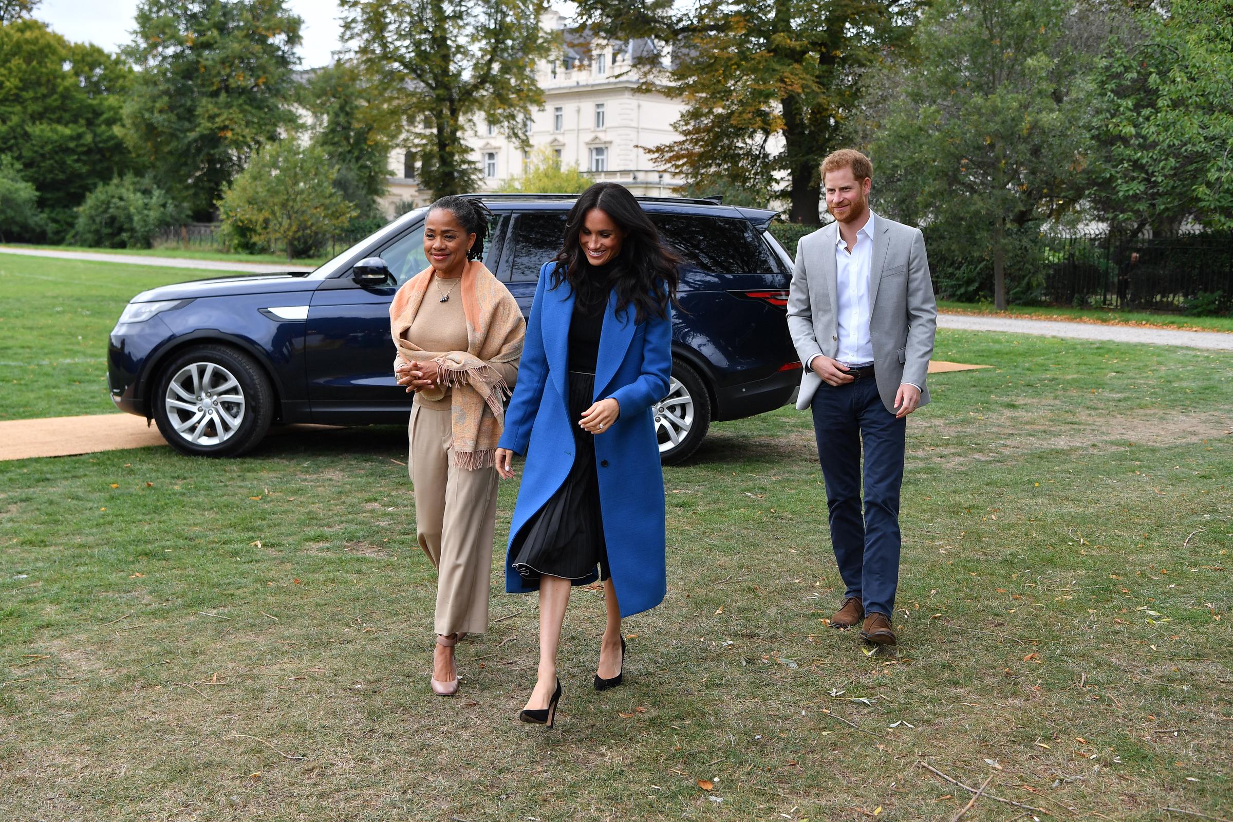 Doria Ragland joins Meghan, Duchess of Sussex, and Prince Harry at Kensington Palace in London on September 20, 2018, years before the Sussexes built a life in California. Now, as Meghan, Harry and their children prepare to spend more time in Britain, Doria is reportedly staying behind in the U.S. | Source: Getty Images