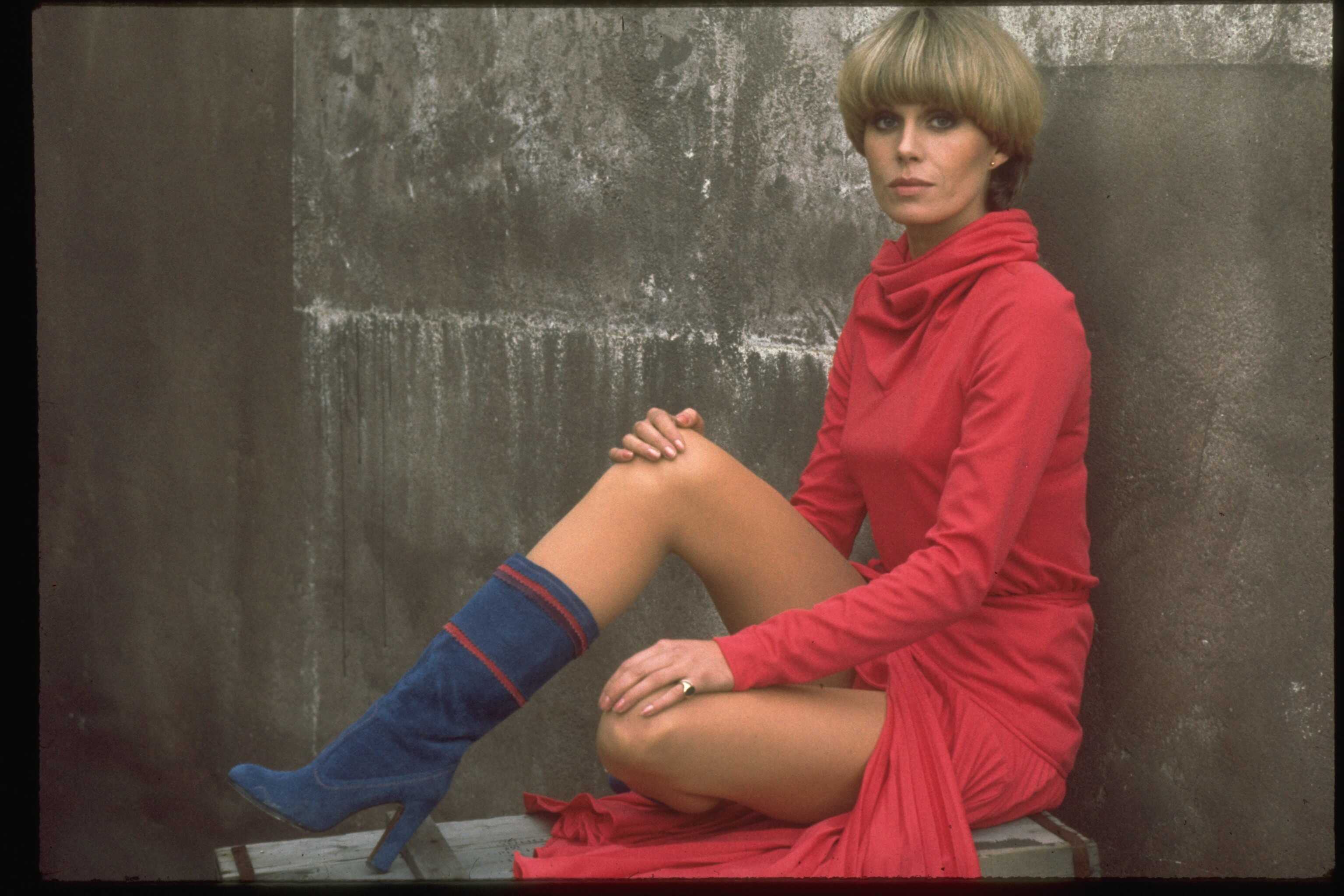 The actress in character as Purdey in action series "The New Avengers," circa 1977 | Source: Getty Images