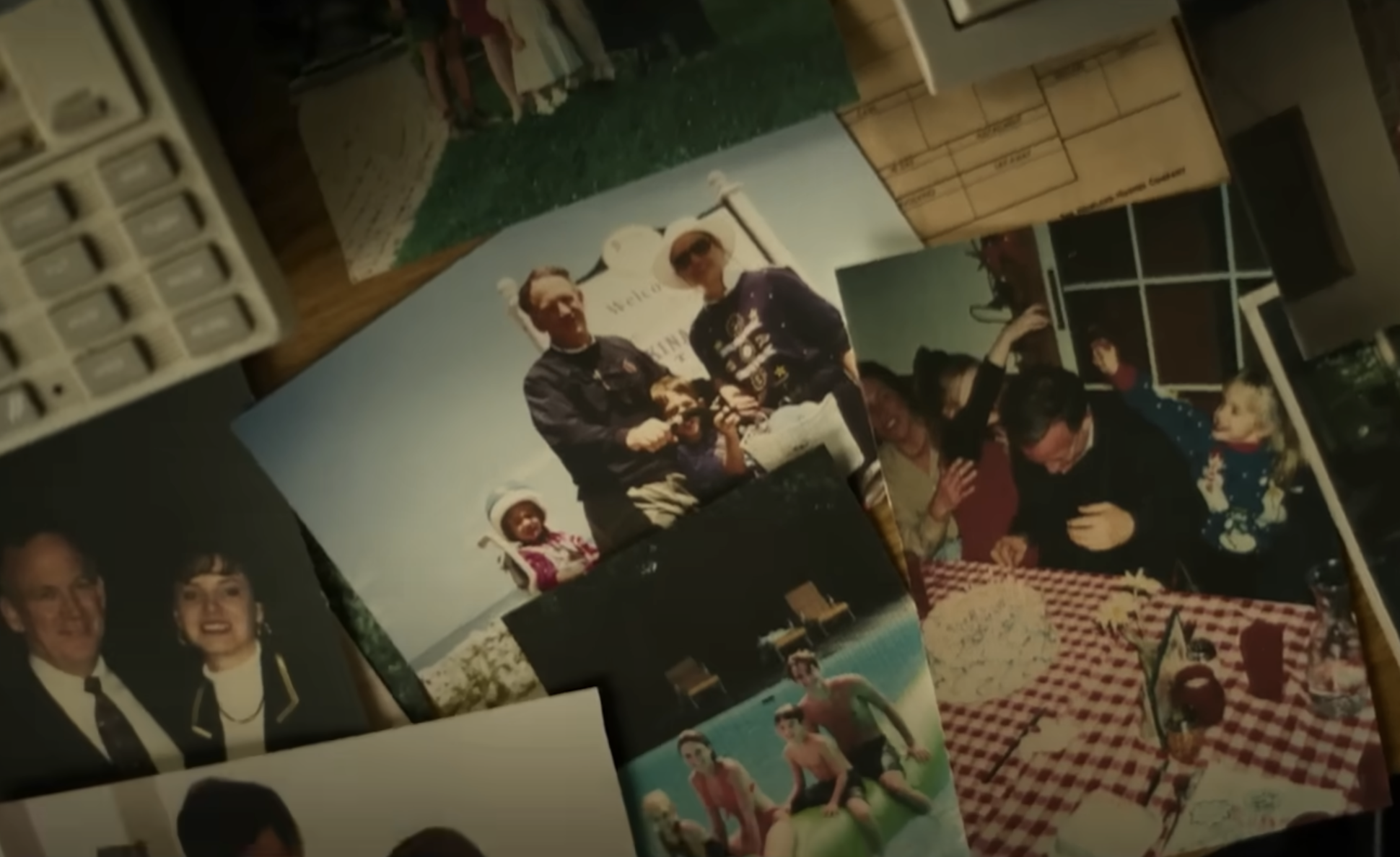 Photos of JonBenét Ramsey and her family from a video dated November 4, 2024. | Source: YouTube/Netflix