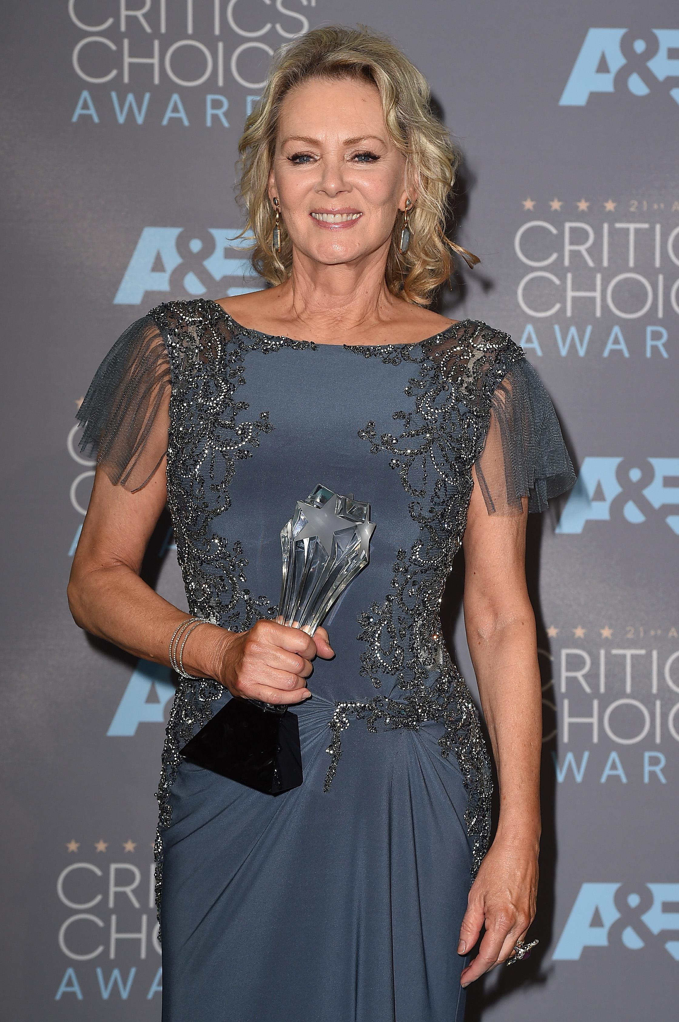 Actress Jean Smart, winner of the Best Supporting Actress in a Drama Series award for Fargo, poses in the press room during the Critics’ Choice Awards in Santa Monica, California. | Source: Getty Images