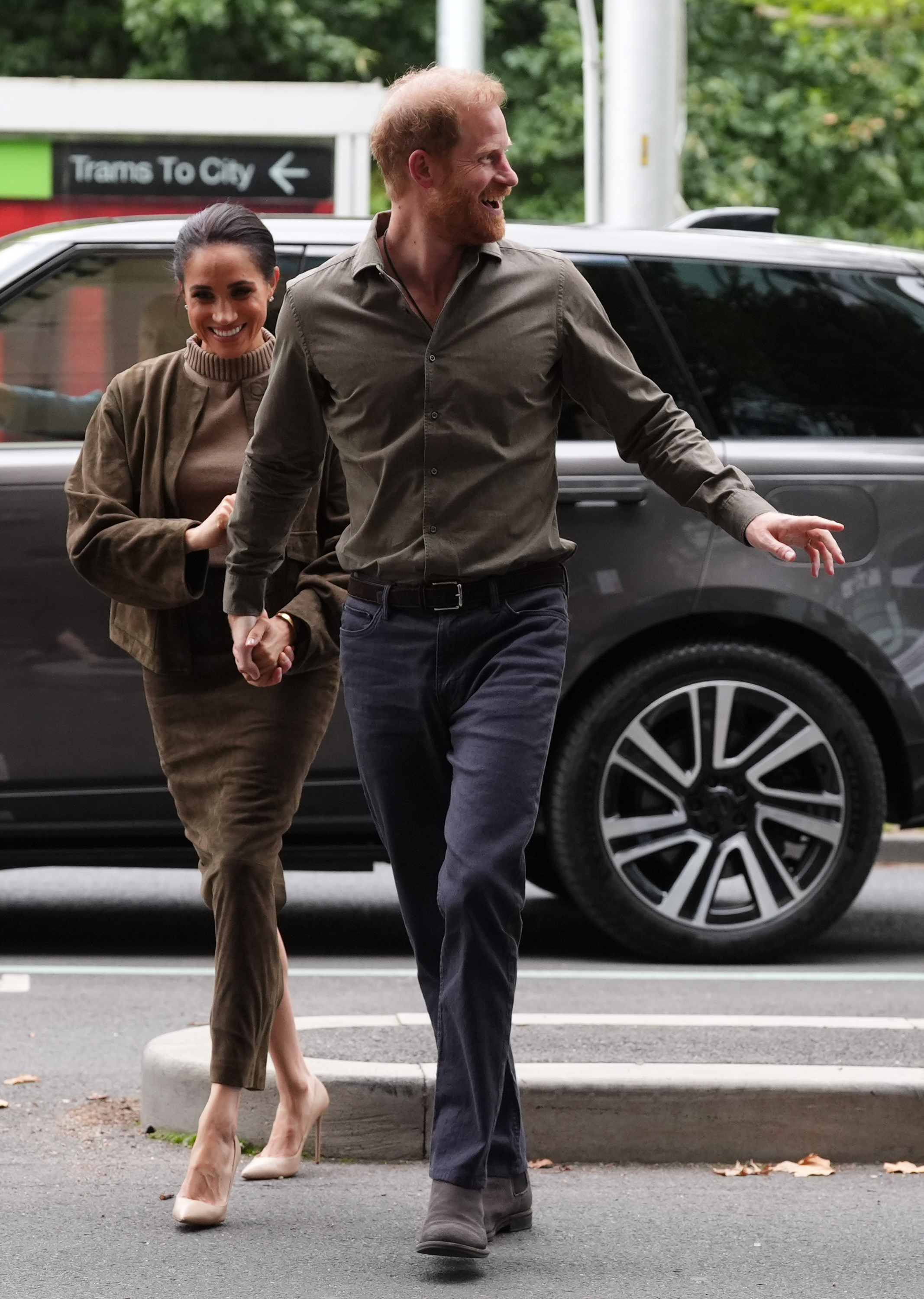 Harry and Meghan's return to the UK may mark a major personal shift, but it has not changed their constitutional position. The King's message makes clear that they remain private citizens rather than working representatives of the monarchy. | Source: Getty Images