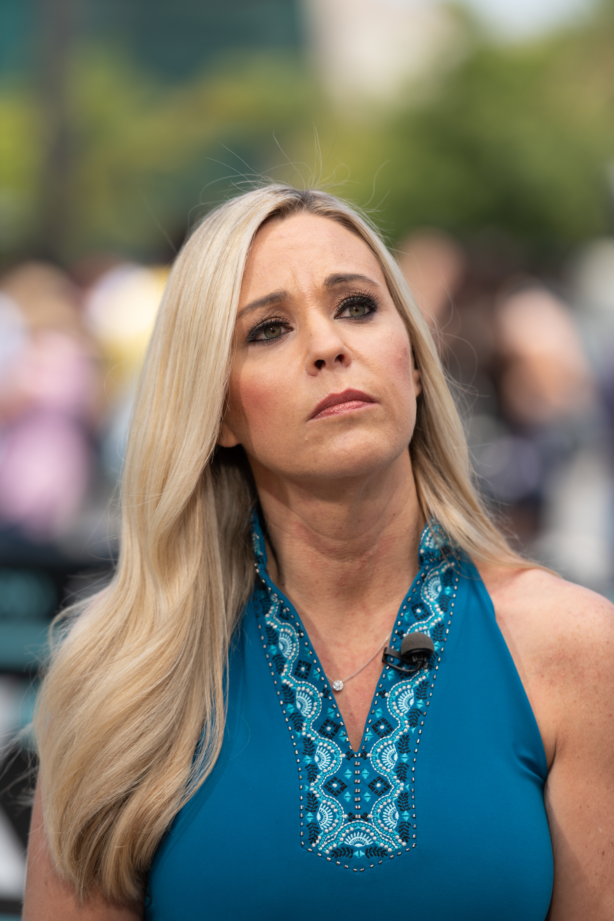 Kate Gosselin visits "Extra" at Universal Studios Hollywood on June 12, 2019 in Universal City, California.