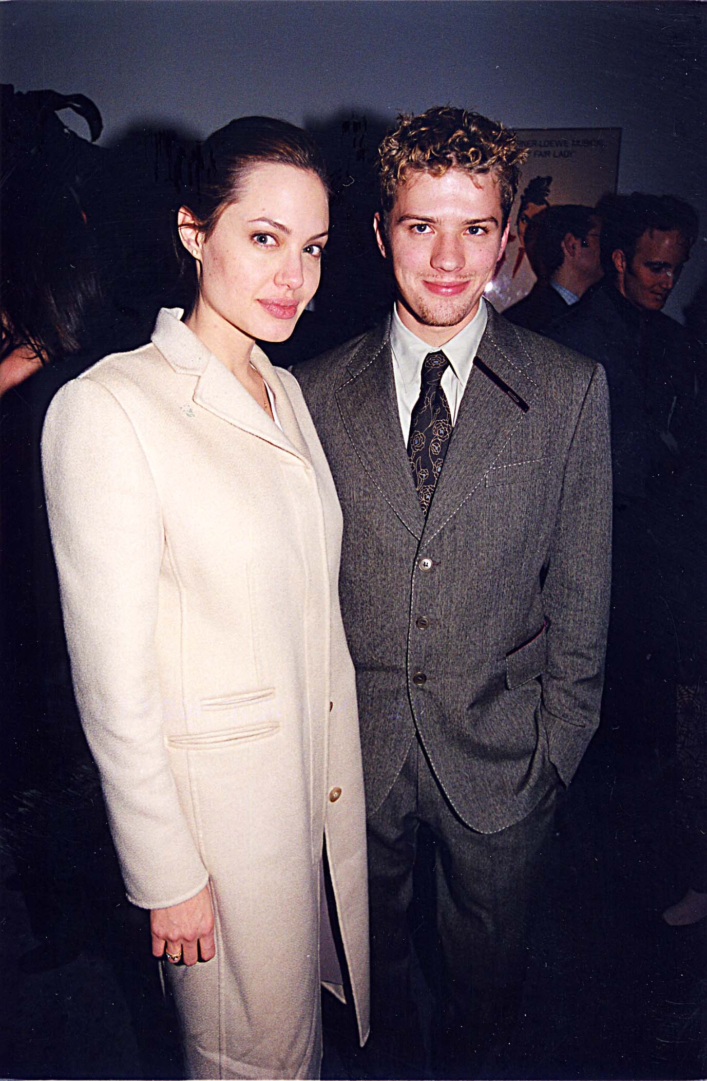 Angelina Jolie and the actor at the premiere of "Playing by Heart," 1998 | Source: Getty Images