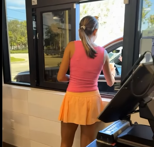 Kai Trump serves a customer at a Dunkin' Donuts, dated June 17, 2025 | Source: Instagram/kaitrumpgolfer
