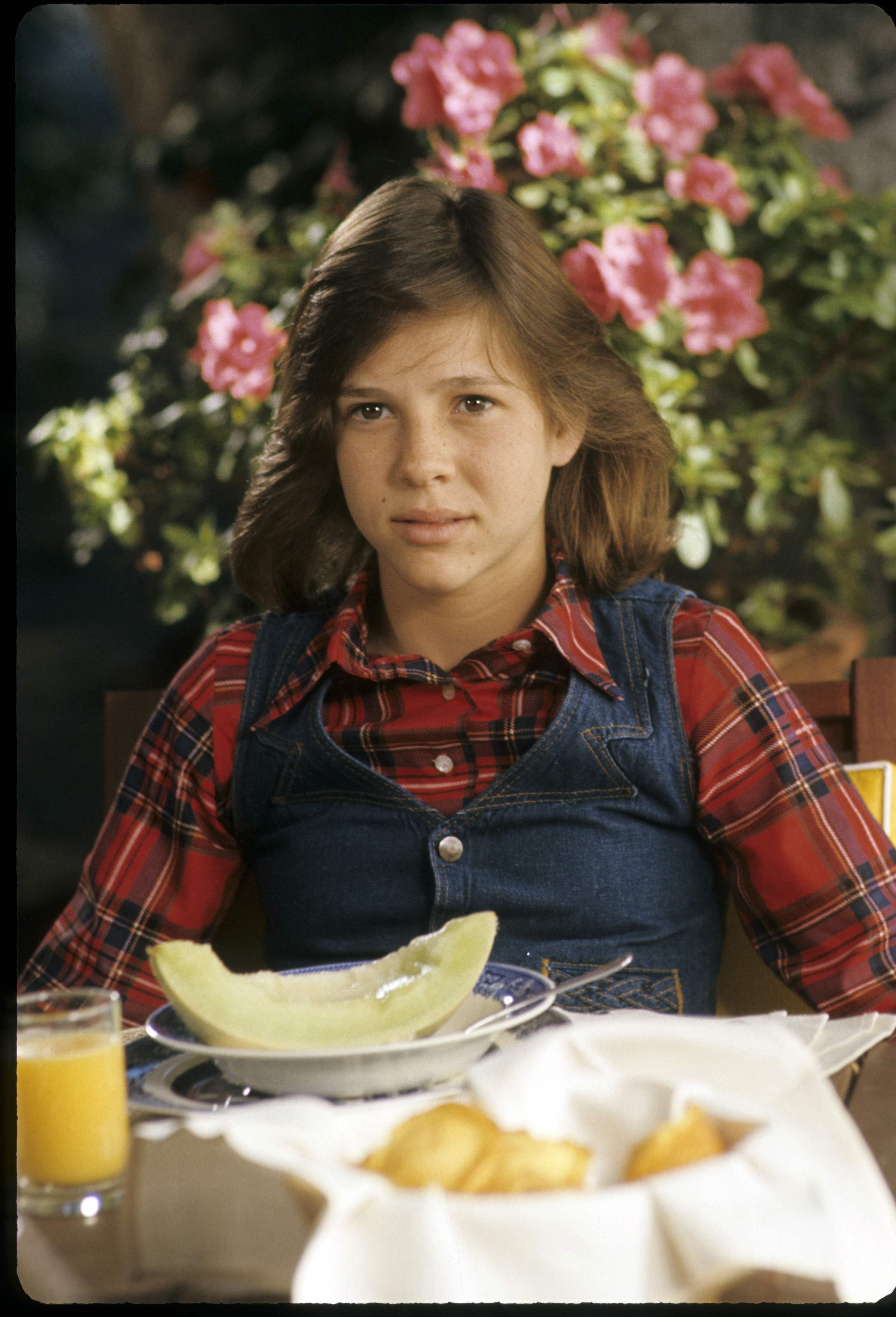 Mothers across the country viewed her as a positive role model for their children. In this photo, the actress posed for "Family" on March 22, 1977. | Source: Getty Images