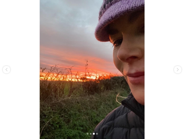 A fiery sunset glows behind the native brush and paddocks, casting a vibrant wash of color over the rural horizon — one of many quiet moments captured on the property. From a post dated April 22, 2021. | Source: Instagram/nicolekidman