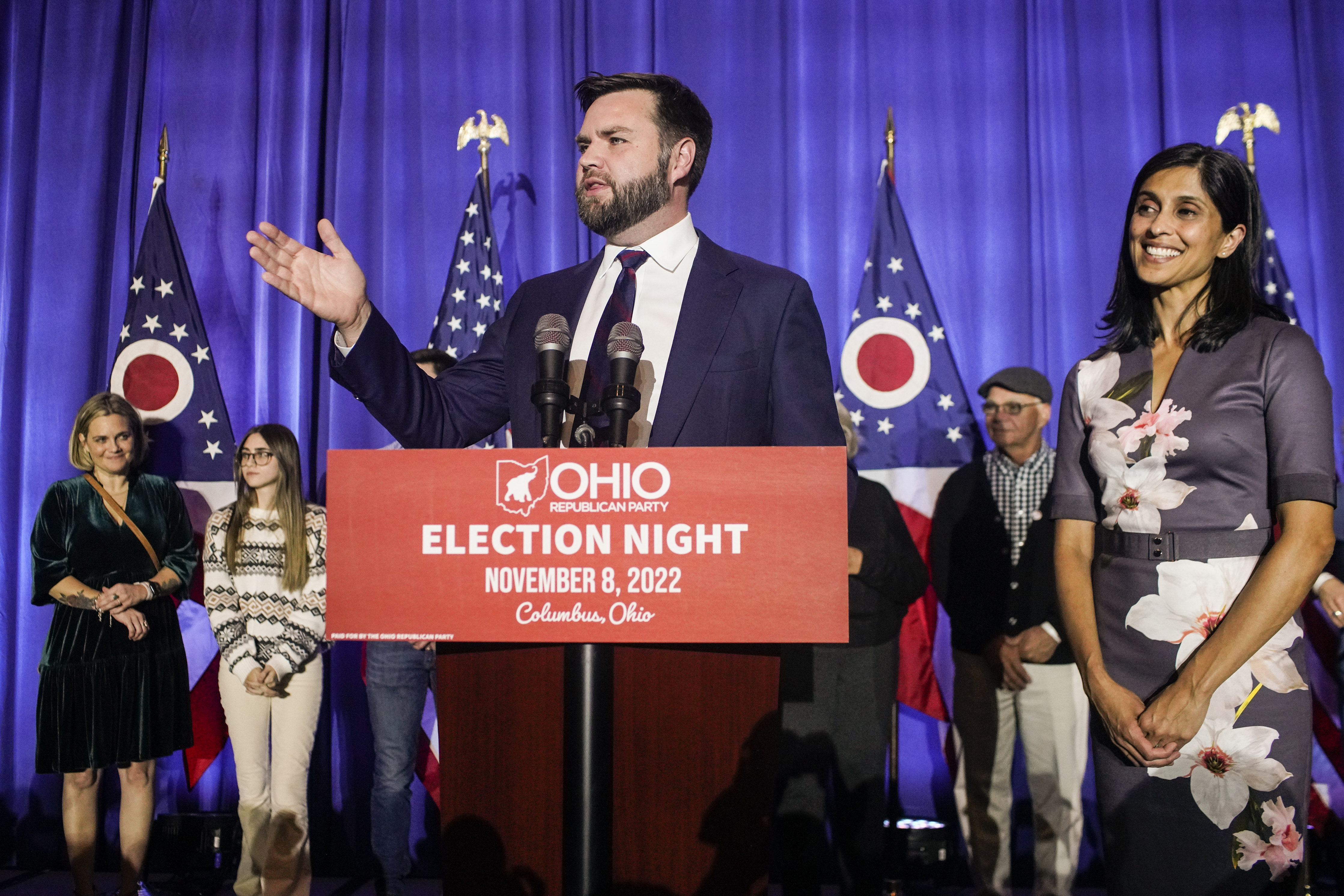 JD Vance speaks to supporters with wife Usha Vance and family at an election watch party at the Renaissance Hotel on November 8, 2022 | Source: Getty Images