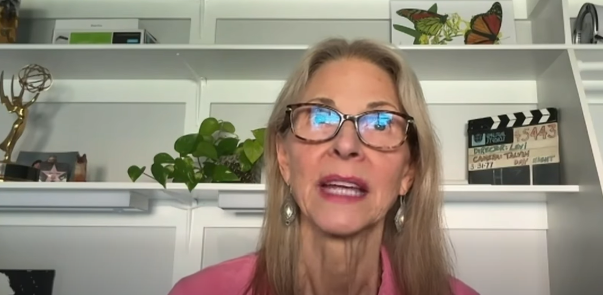 Lindsay Wagner appears on The Six O'Clock Show ahead of her Comic Con Northern Ireland appearance, offering fans a candid glimpse of the 77-year-old star. | Source: Facebook/Lindsay Wagner