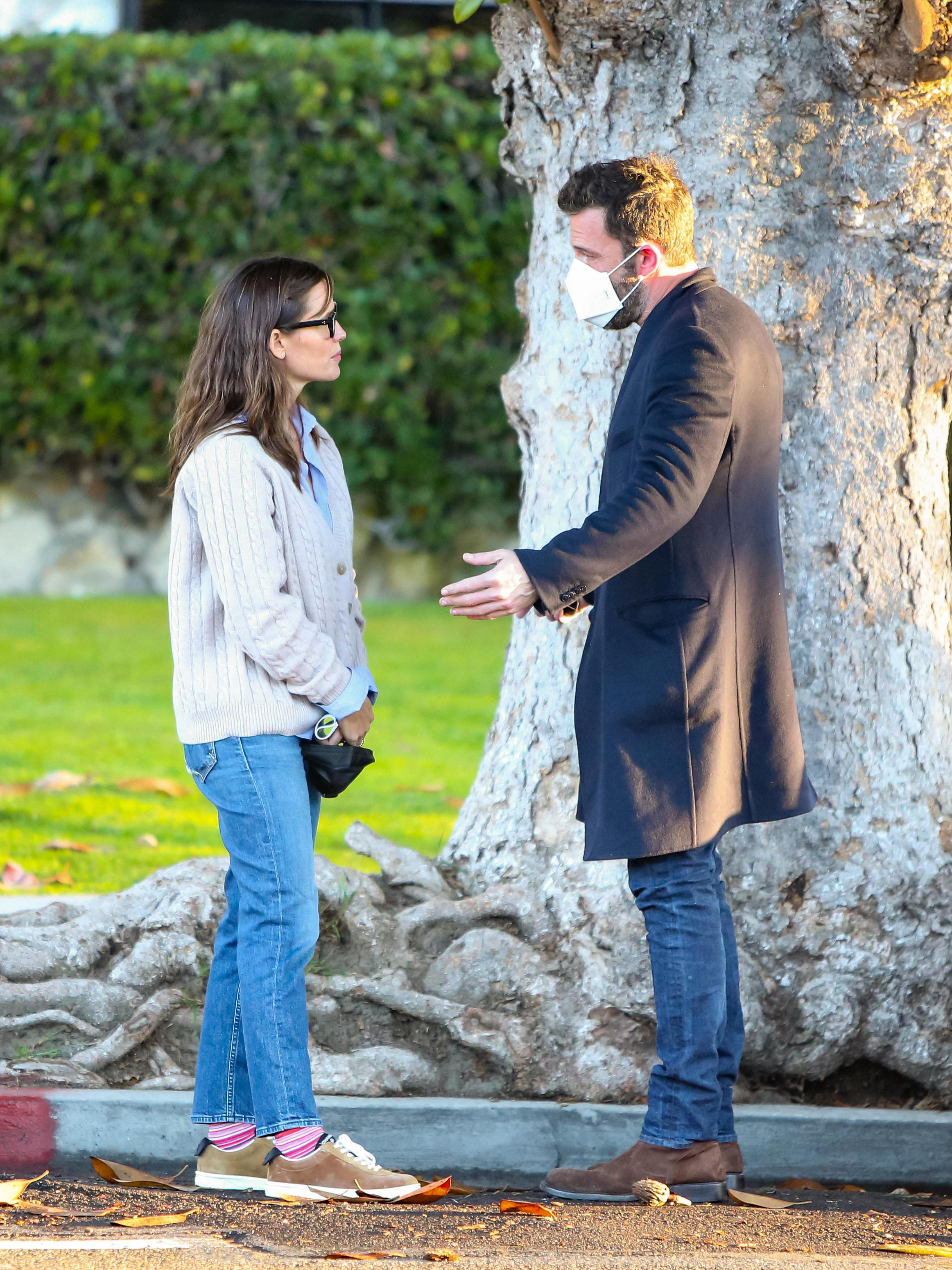 Even after their divorce, Ben Affleck and Jennifer Garner continued seeing each other regularly while raising their three children, often meeting for school activities and family occasions. | Source: Getty Images