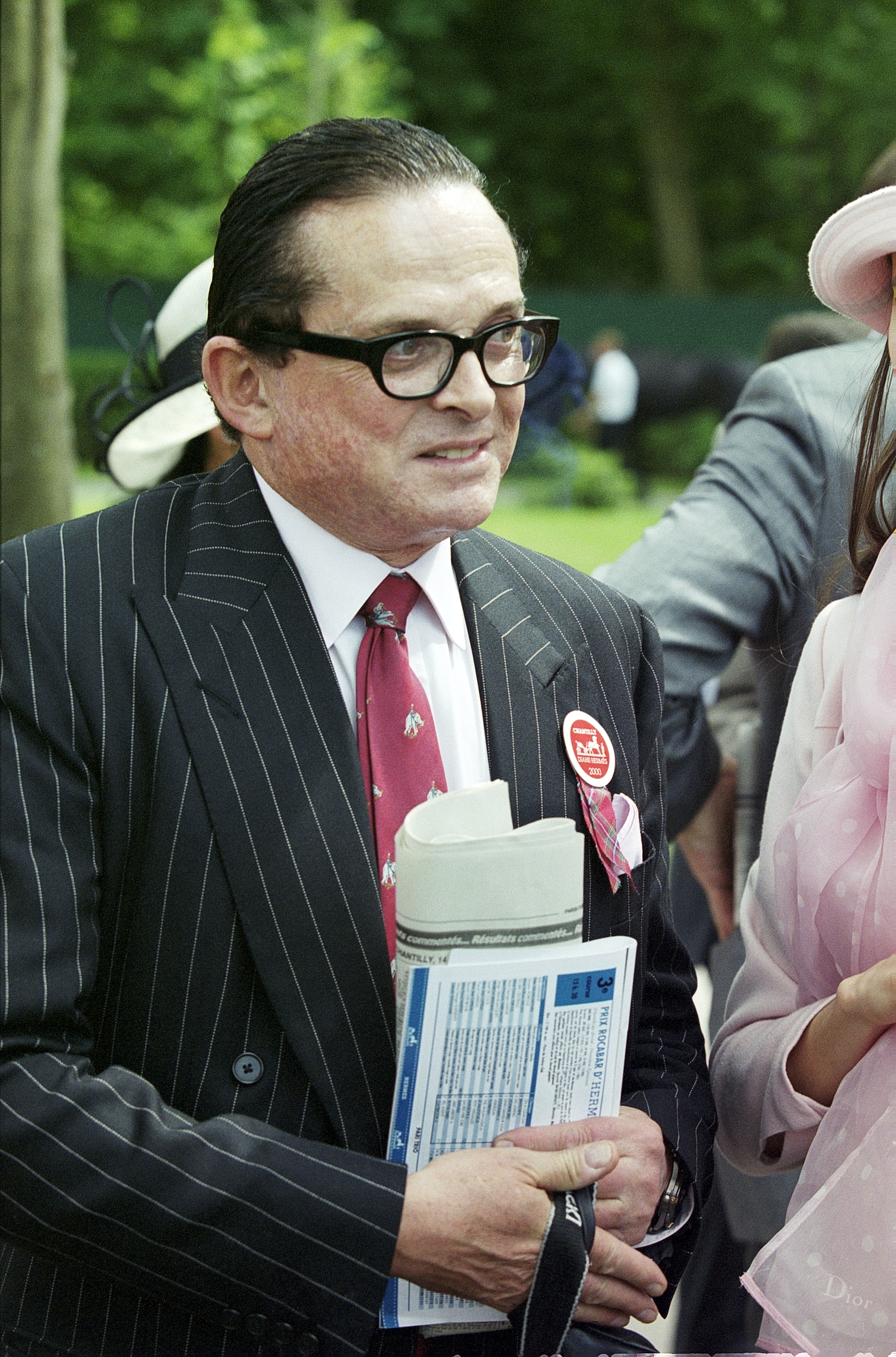 Alec Wildenstein attends the Prix de Diane Hermes in Chantilly, France, on June 11, 2000. | Source: Getty Images