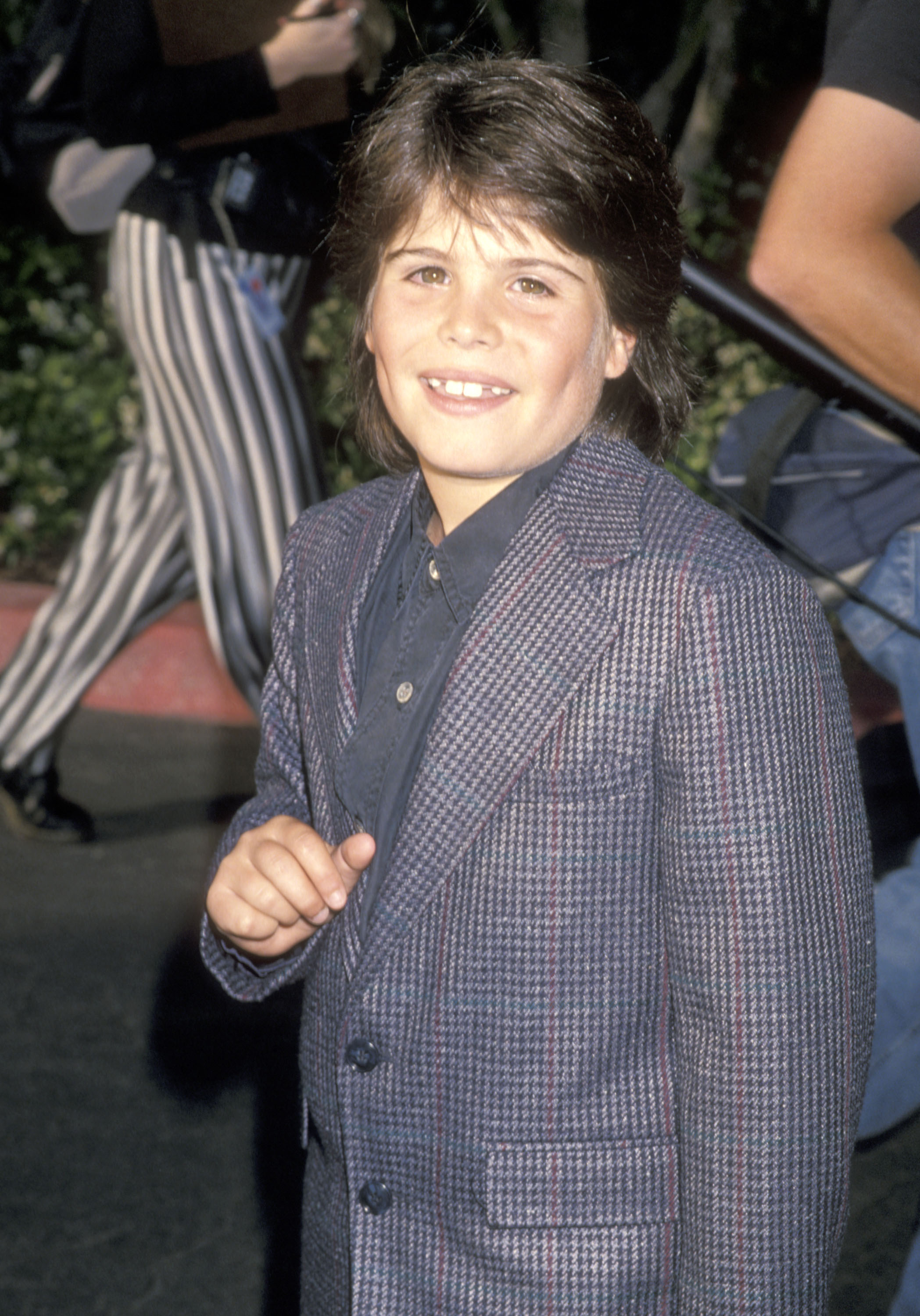 The young actor smiles at the 1994 MTV Movie Awards, where he was nominated for Best Breakthrough Performance — a major achievement for someone who had only recently become a Hollywood favorite. | Source: Getty Images.