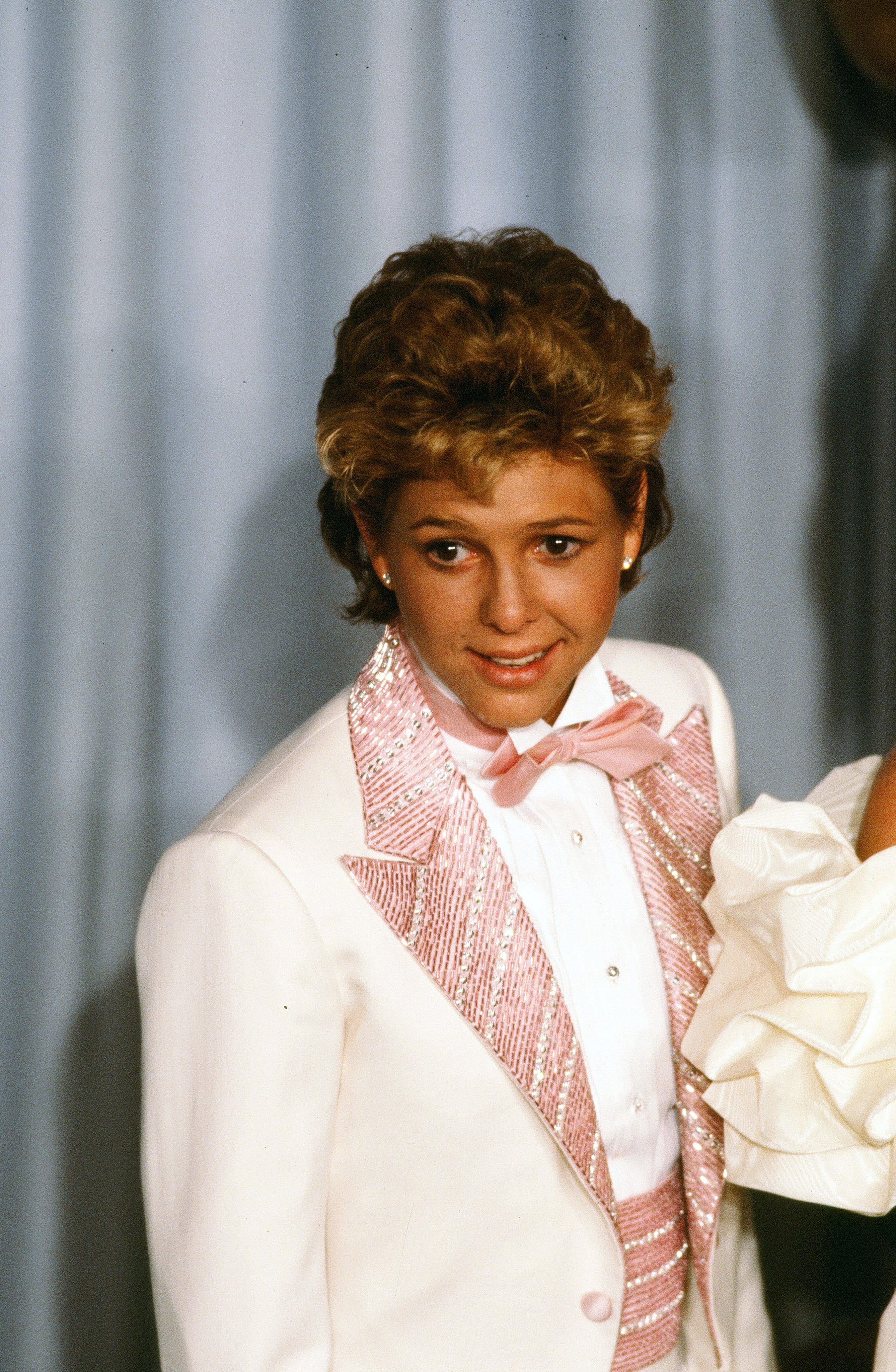 Kristy McNichol was on the verge of a breakdown. In this photo, she posed backstage during the Academy Awards at the Dorothy Chandler Pavilion in Los Angeles, California, on April 11, 1983. | Source: Getty Images