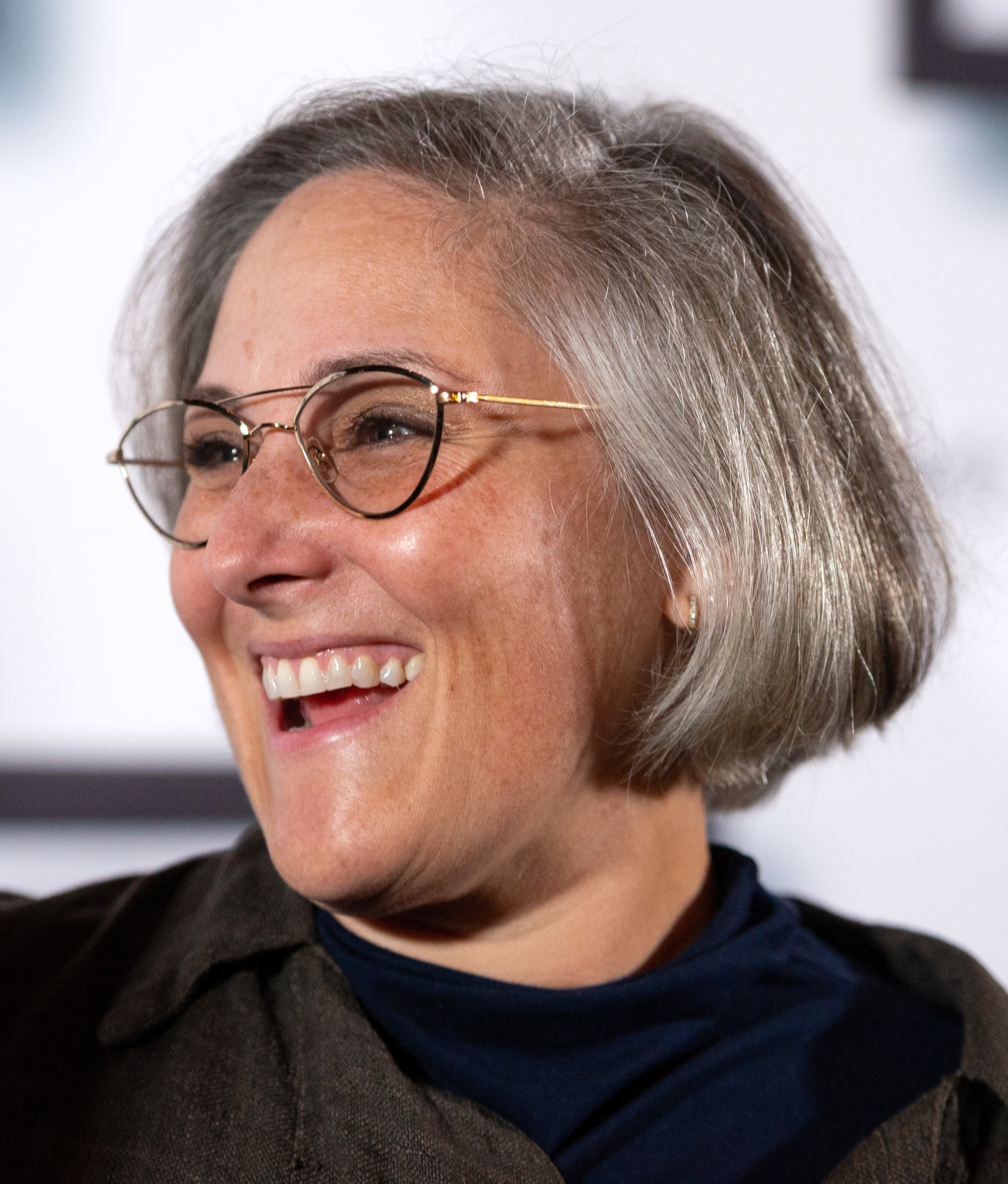 That's why Ricki Lake's newest photos are a remarkable feat. At this event, she attended the Stand Up For Pits Hollywood fundraiser at The Hollywood Improv on November 7, 2021, in Los Angeles, California. | Source: Getty Images