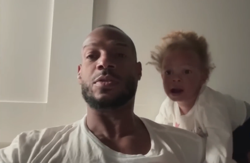 Marlon Wayans and his daughter Axl Wayans in an interview on June 12, 2024 | Source: YouTube/WGN News