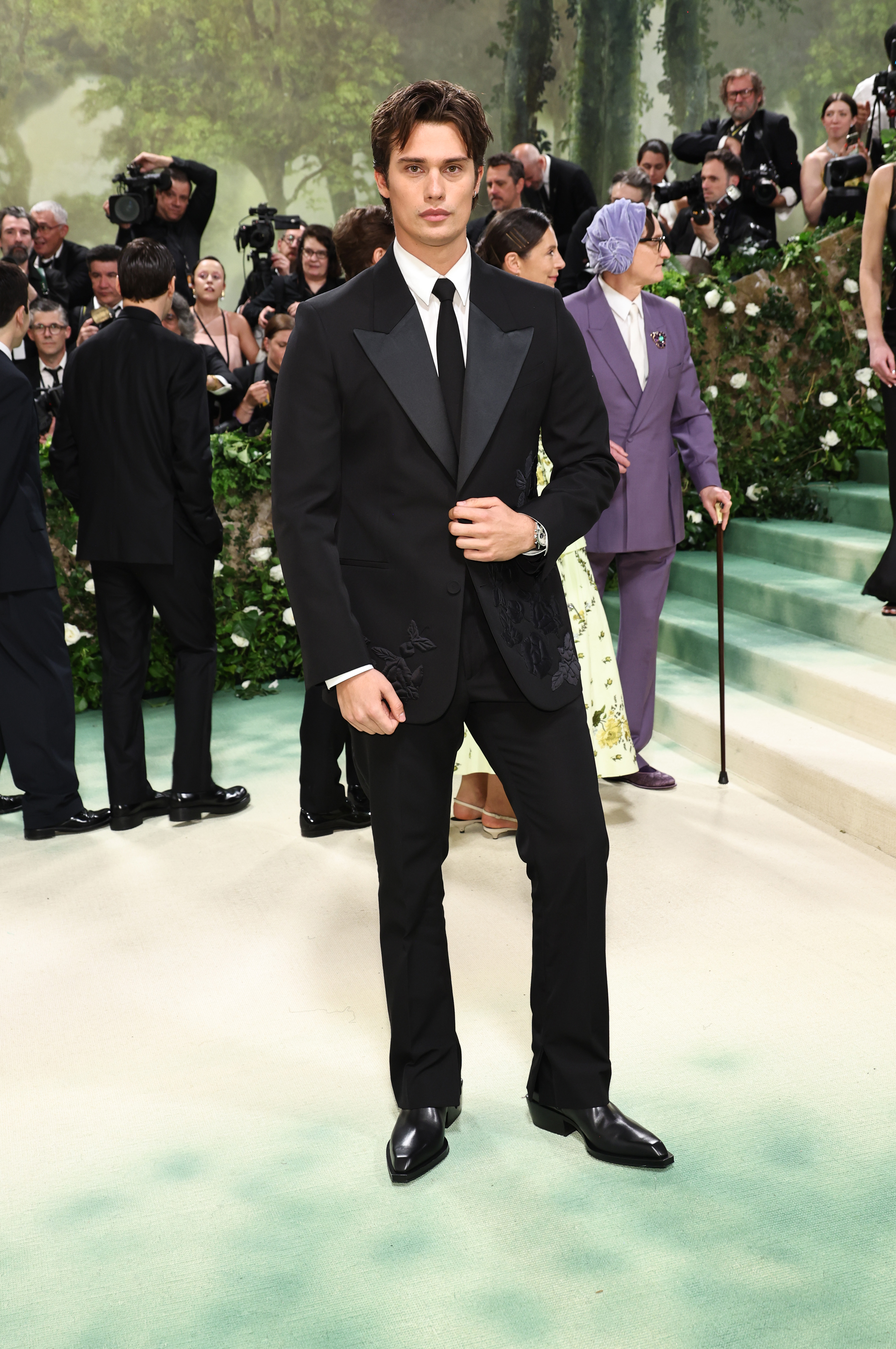Nicholas Galitzine attends the Met Gala Celebrating "Sleeping Beauties: Reawakening Fashion" on May 6, 2024, in New York City. | Source: Getty Images