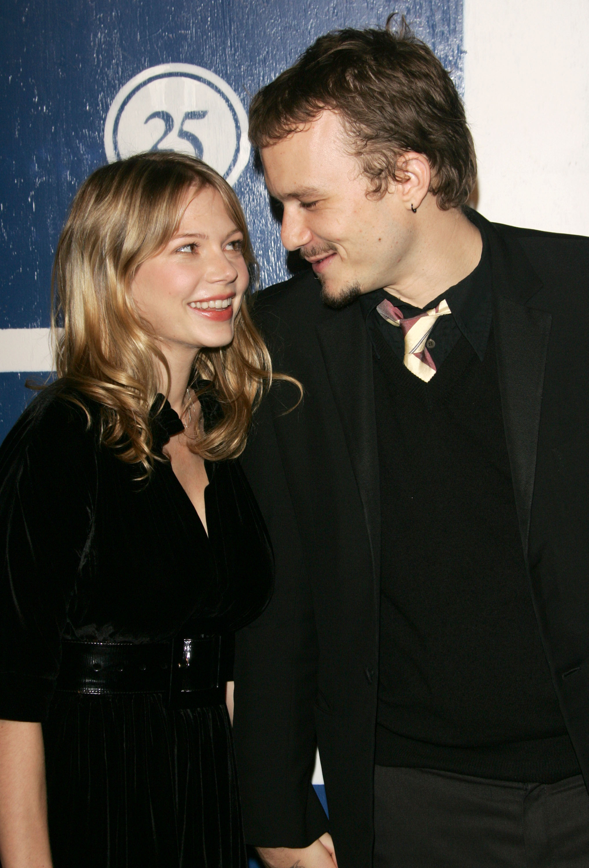 Michelle Williams and Heath Ledger are seen at the 15th Annual Gotham Awards at Chelsea Piers November 30, 2005, in New York City | Source: Getty Images