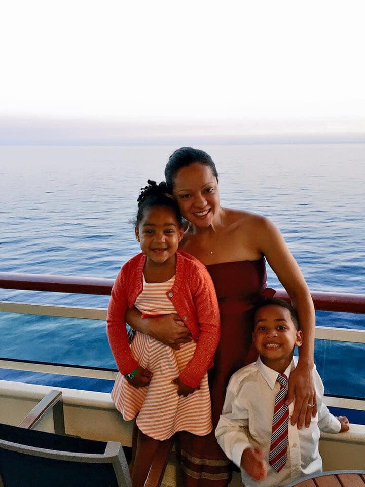 Cerina Fairfax smiling for a photo with her kids, posted on June 18, 2023. | Source: Facebook/Justin Fairfax