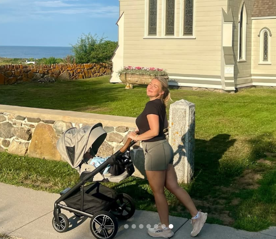 Karoline Leavitt takes a walk with her son Niko, dated July 26, 2024 | Source: Instagram/karolineleavitt