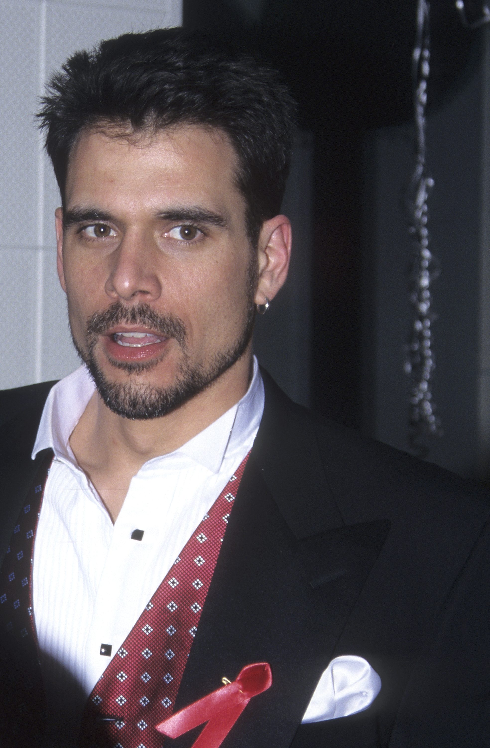 By 1997, Robert Kelker-Kelly had already left "Days of Our Lives," but he was still closely associated with daytime television. The photo captures him after the soap years that would later become part of Lisa Rinna's very different behind-the-scenes account. | Source: Getty Images