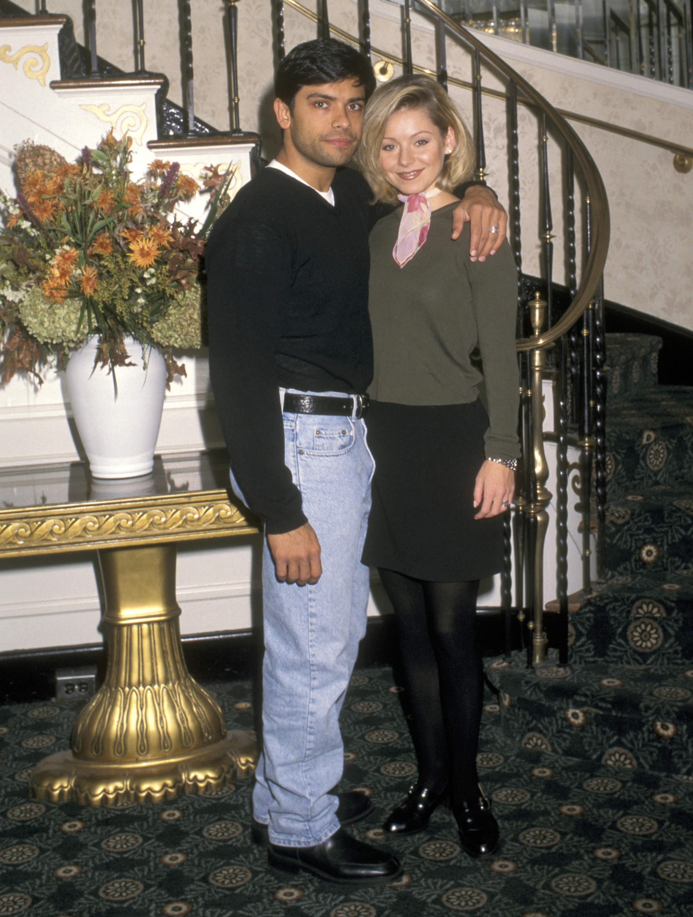 Kelly and Mark were photographed together at a charity event in New Jersey in November 1997, just months after welcoming their first child. | Source: Getty Images